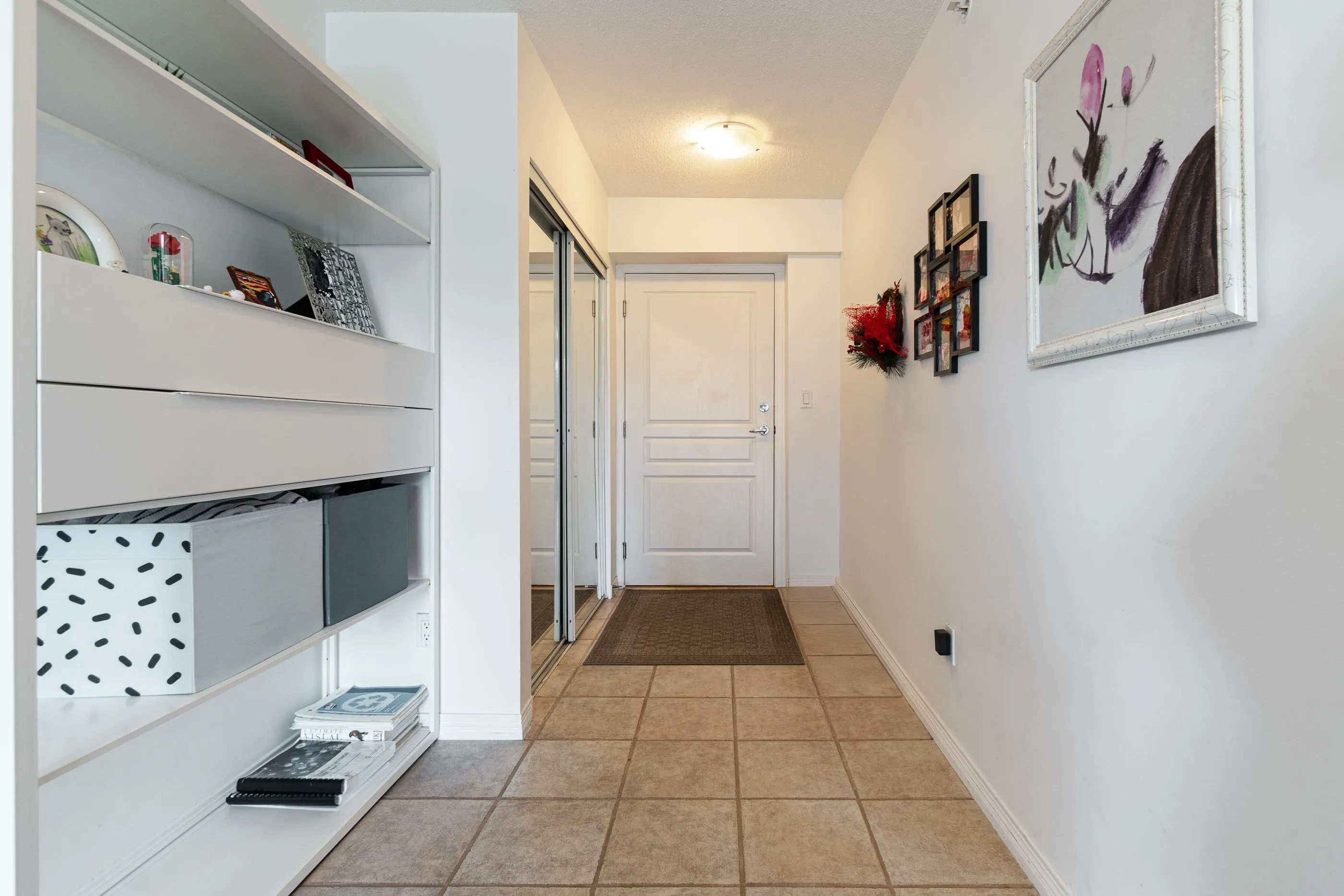 707 5639 Hampton Place