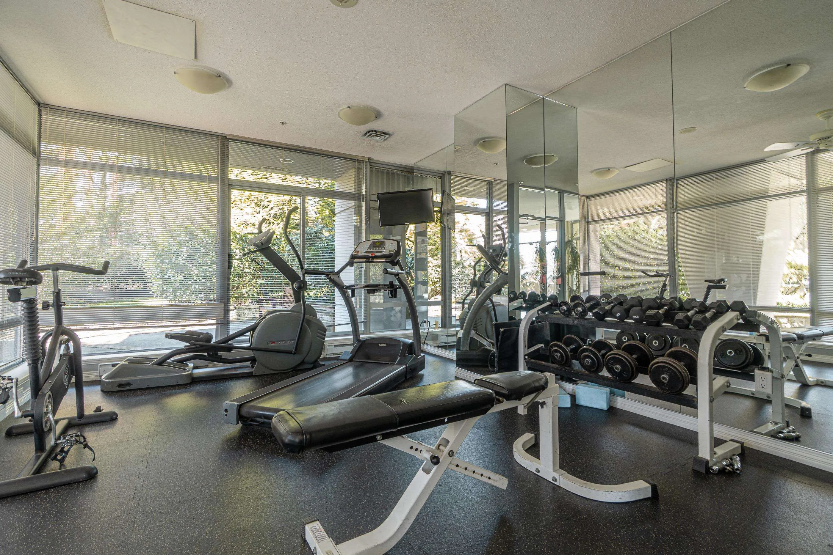 707 5639 Hampton Place