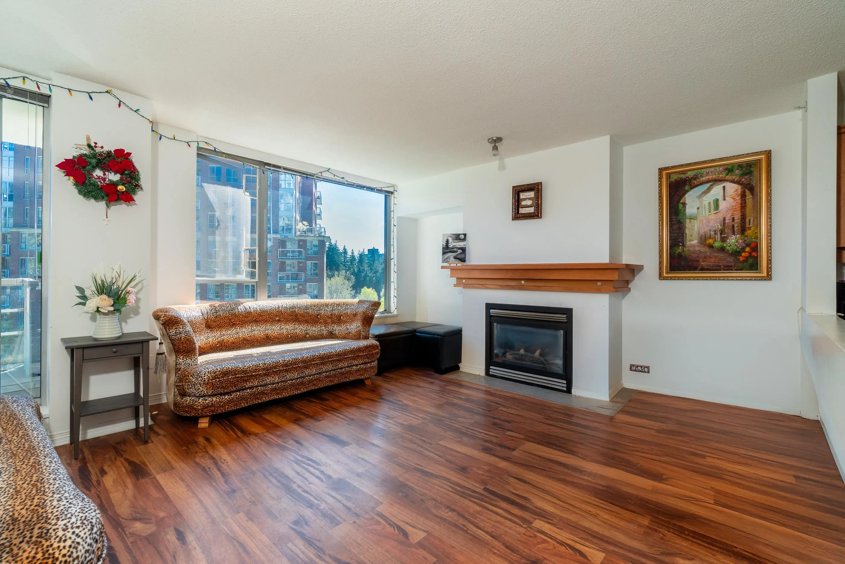 707 5639 Hampton Place