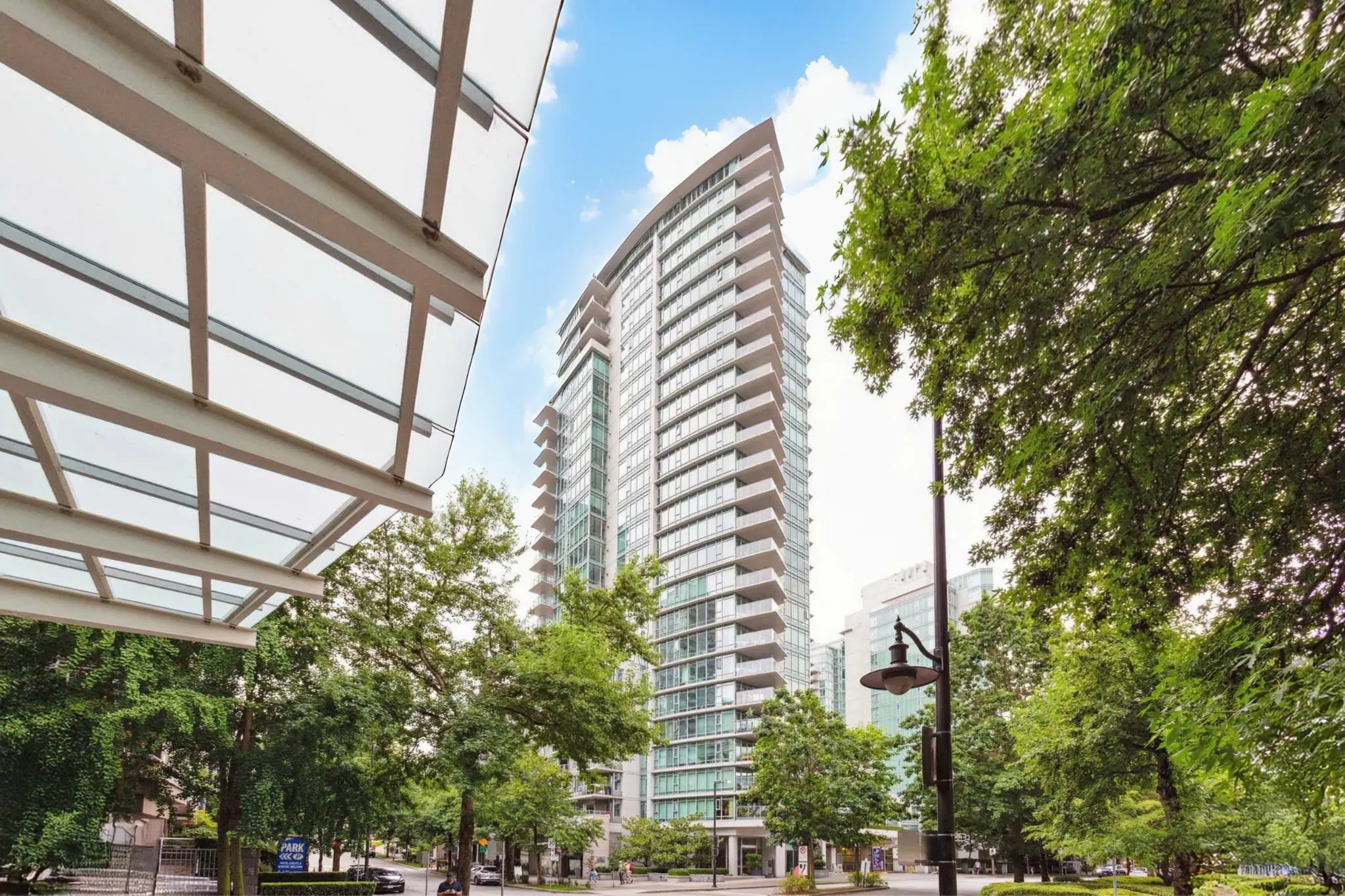 PH2501 1616 Bayshore Drive