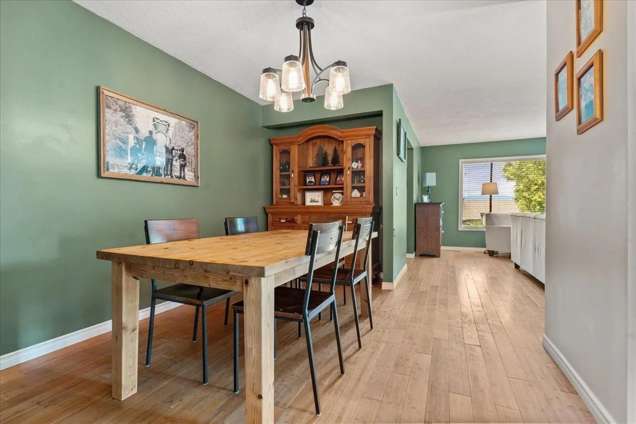 47500 Swallow Crescent