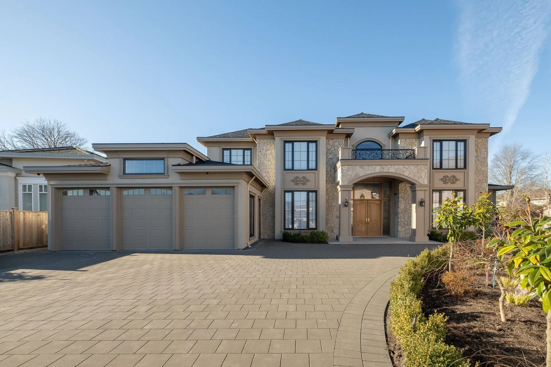 9111 Maple Place