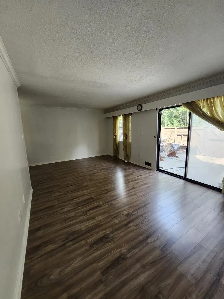 121 14159 104 Avenue