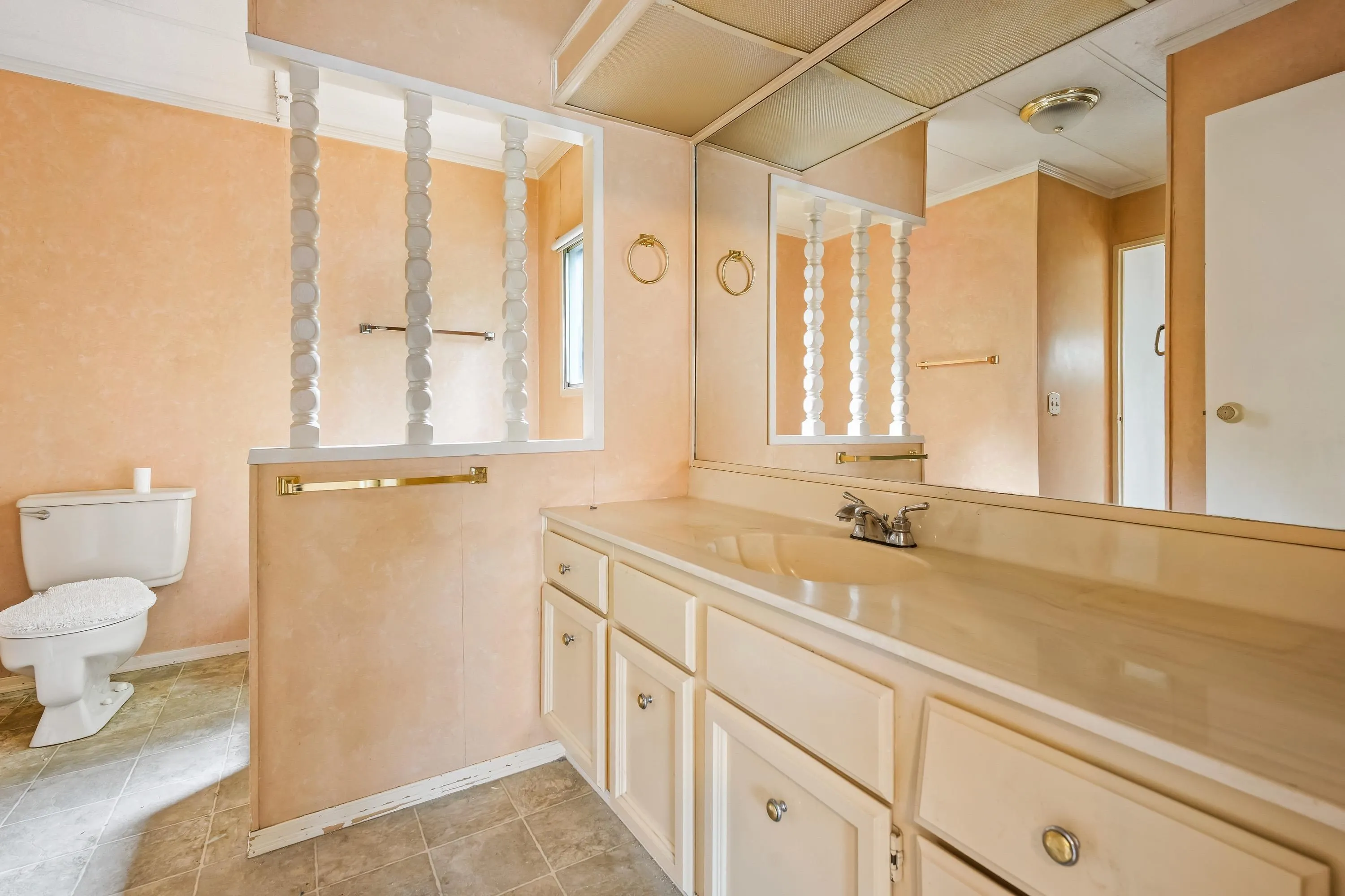 2 46484 Chilliwack Lake Road