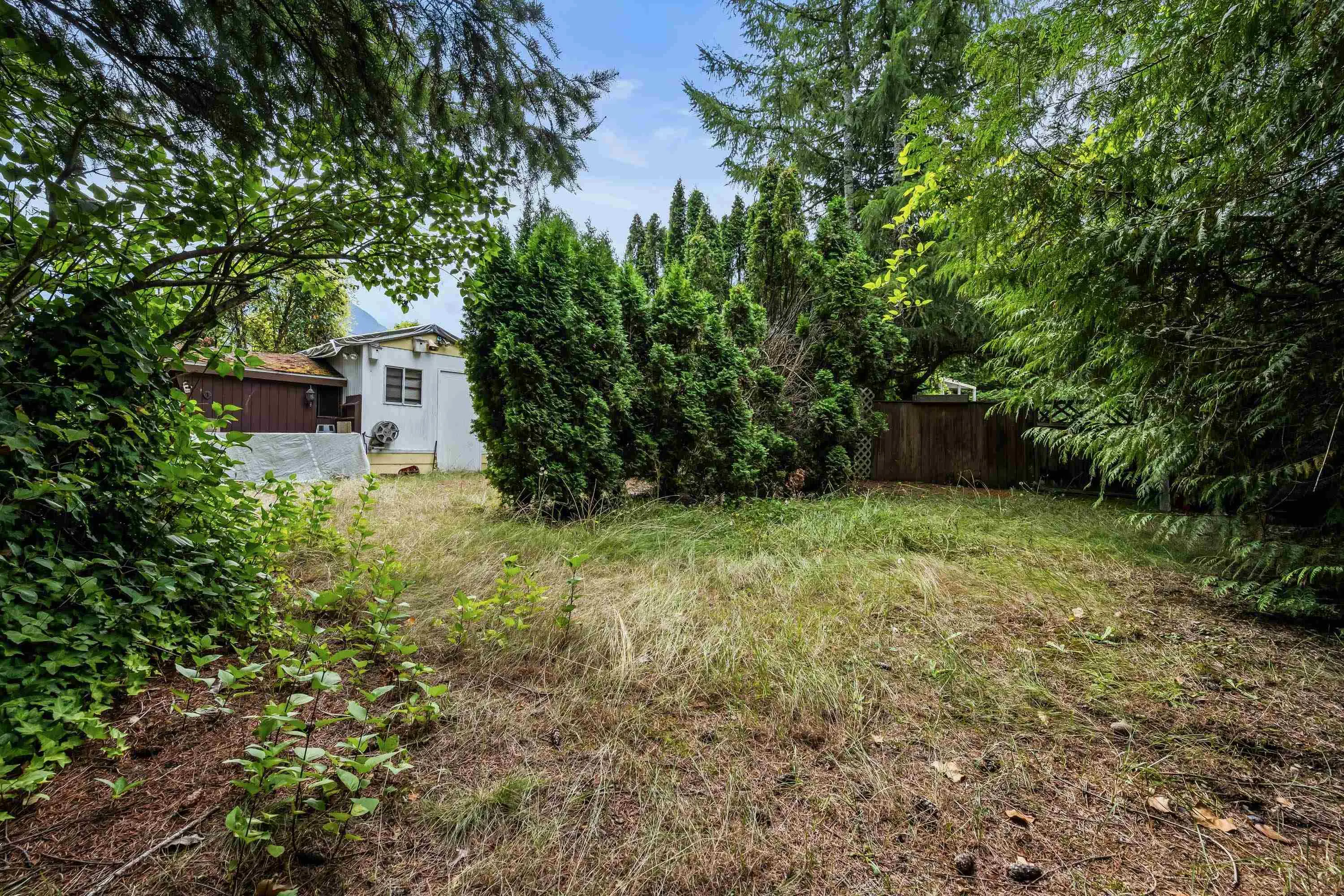 2 46484 Chilliwack Lake Road
