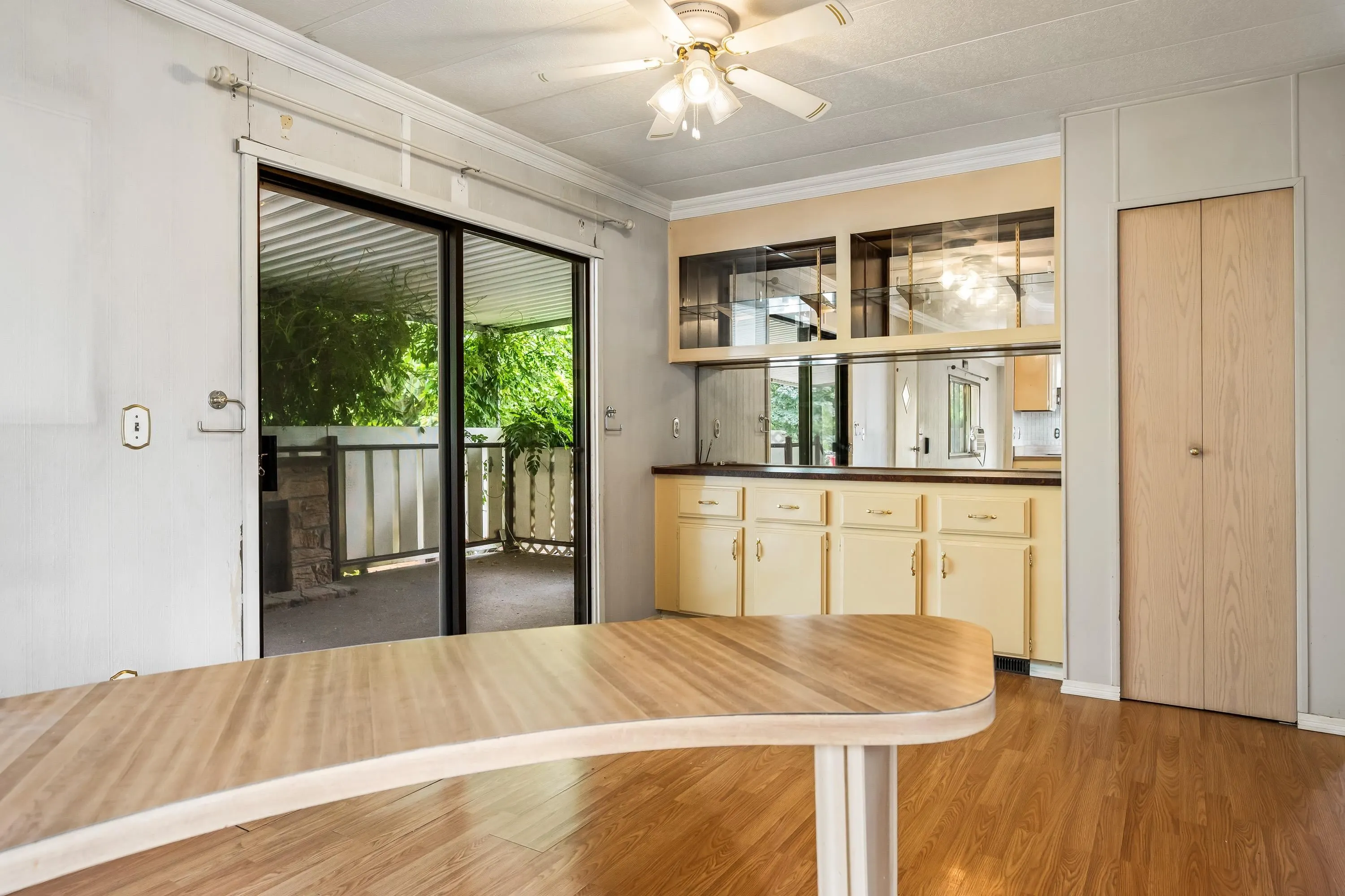 2 46484 Chilliwack Lake Road