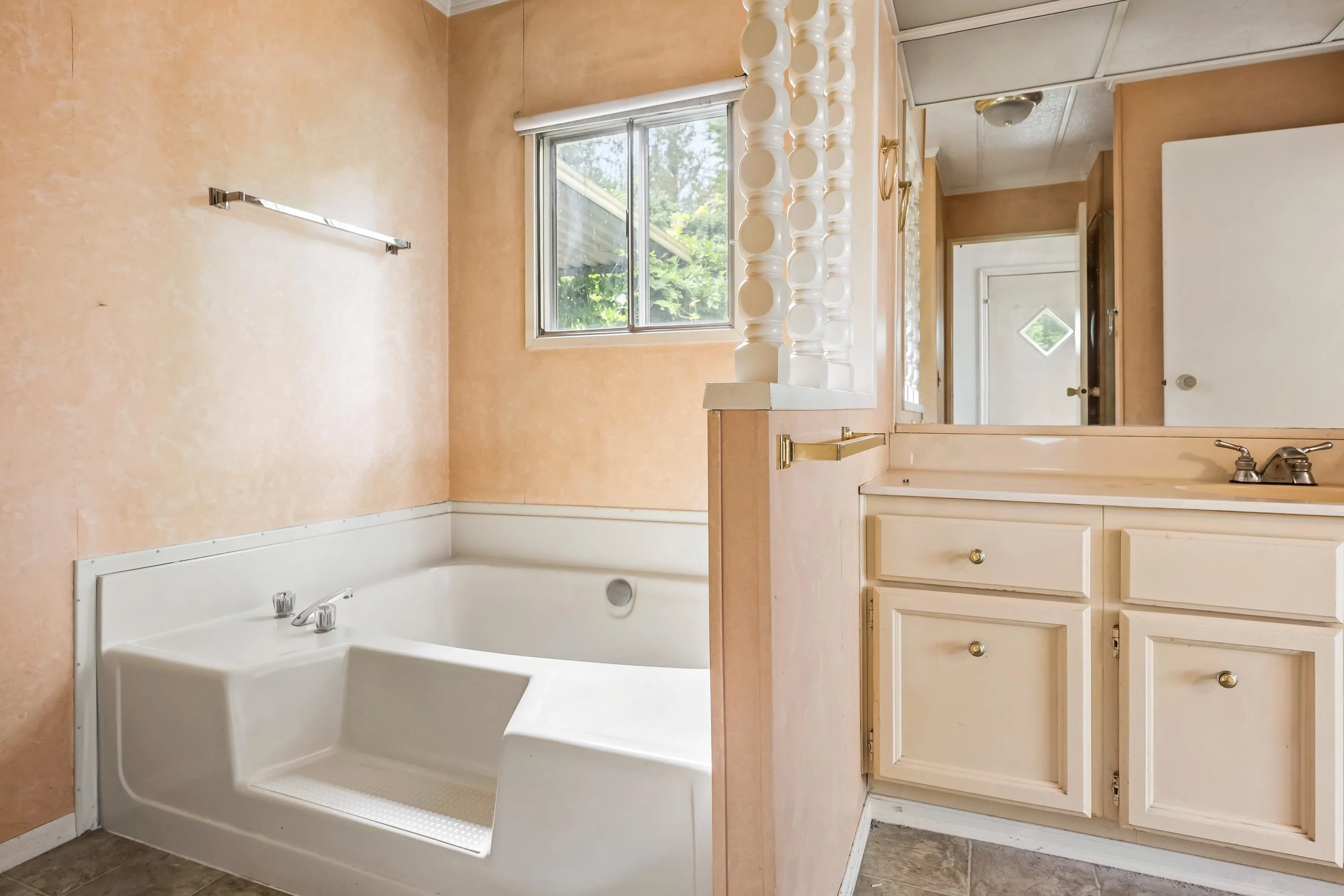 2 46484 Chilliwack Lake Road