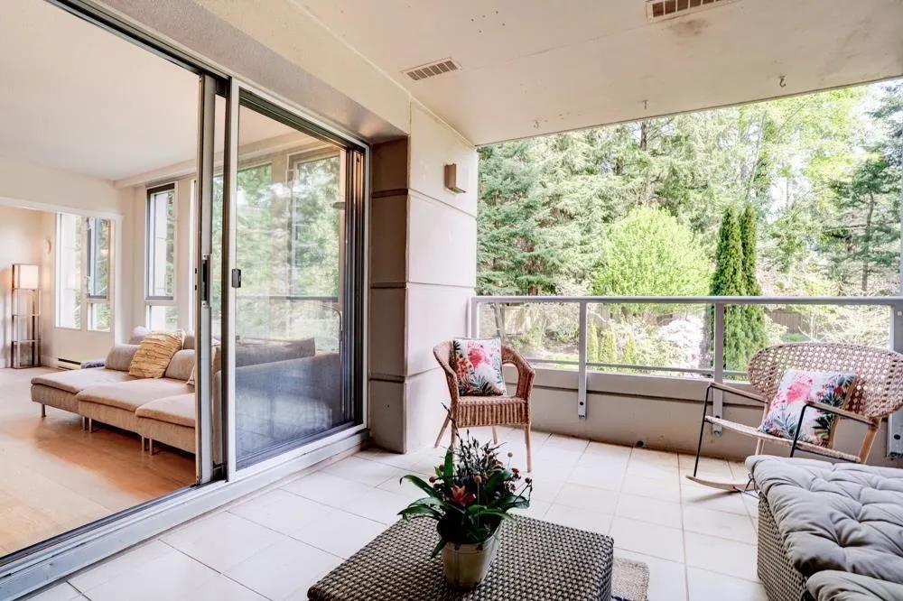 301 5775 Hampton Place