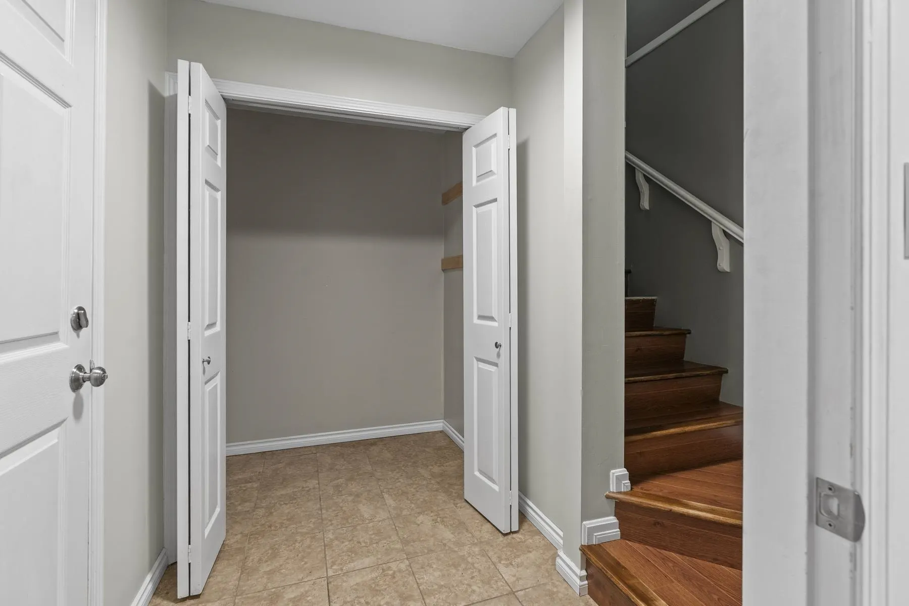 1116 O'flaherty Gate