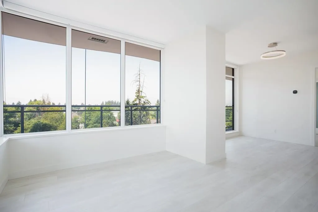 808 13318 104th Street