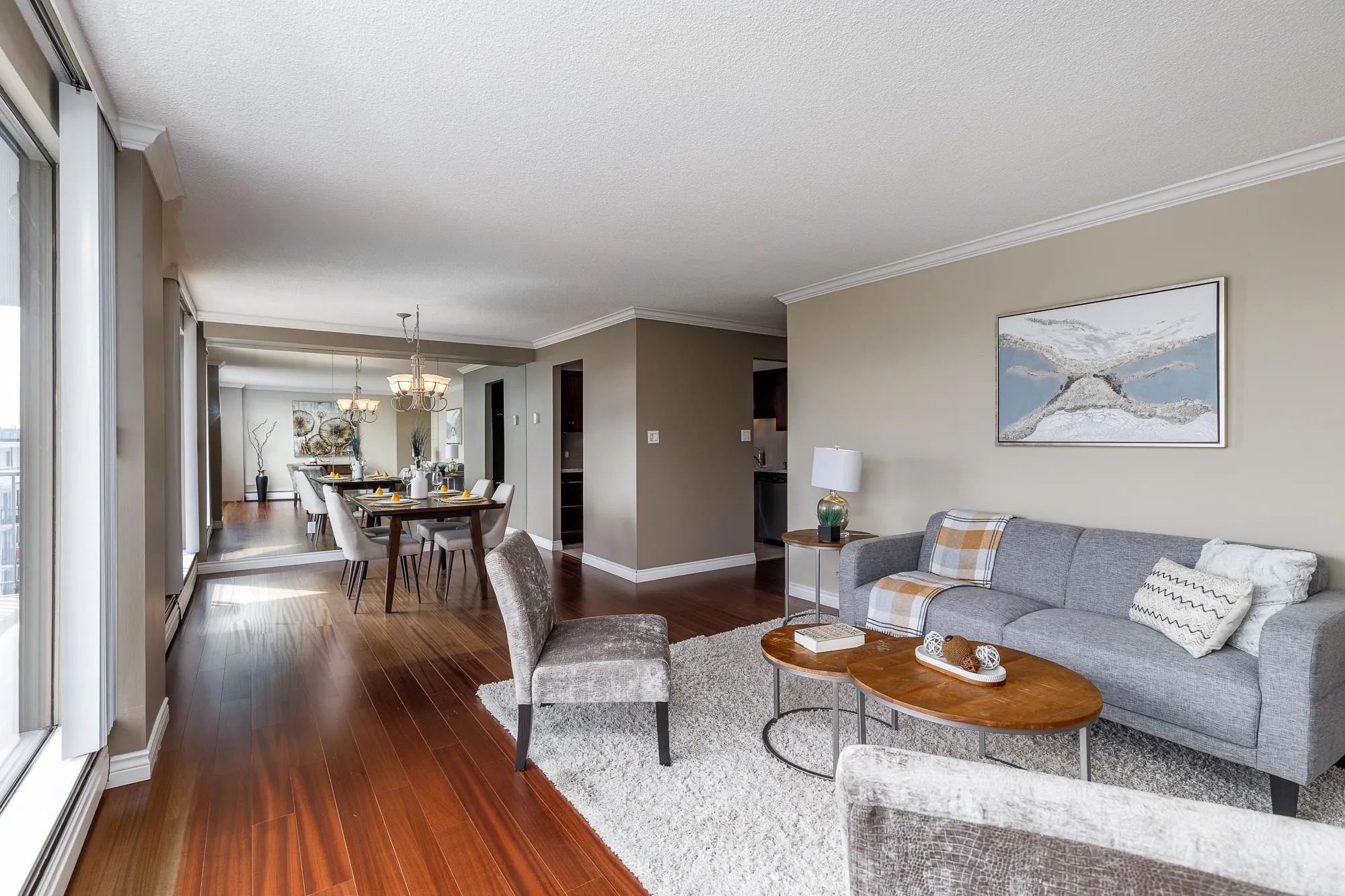 803 1745 Esquimalt Avenue