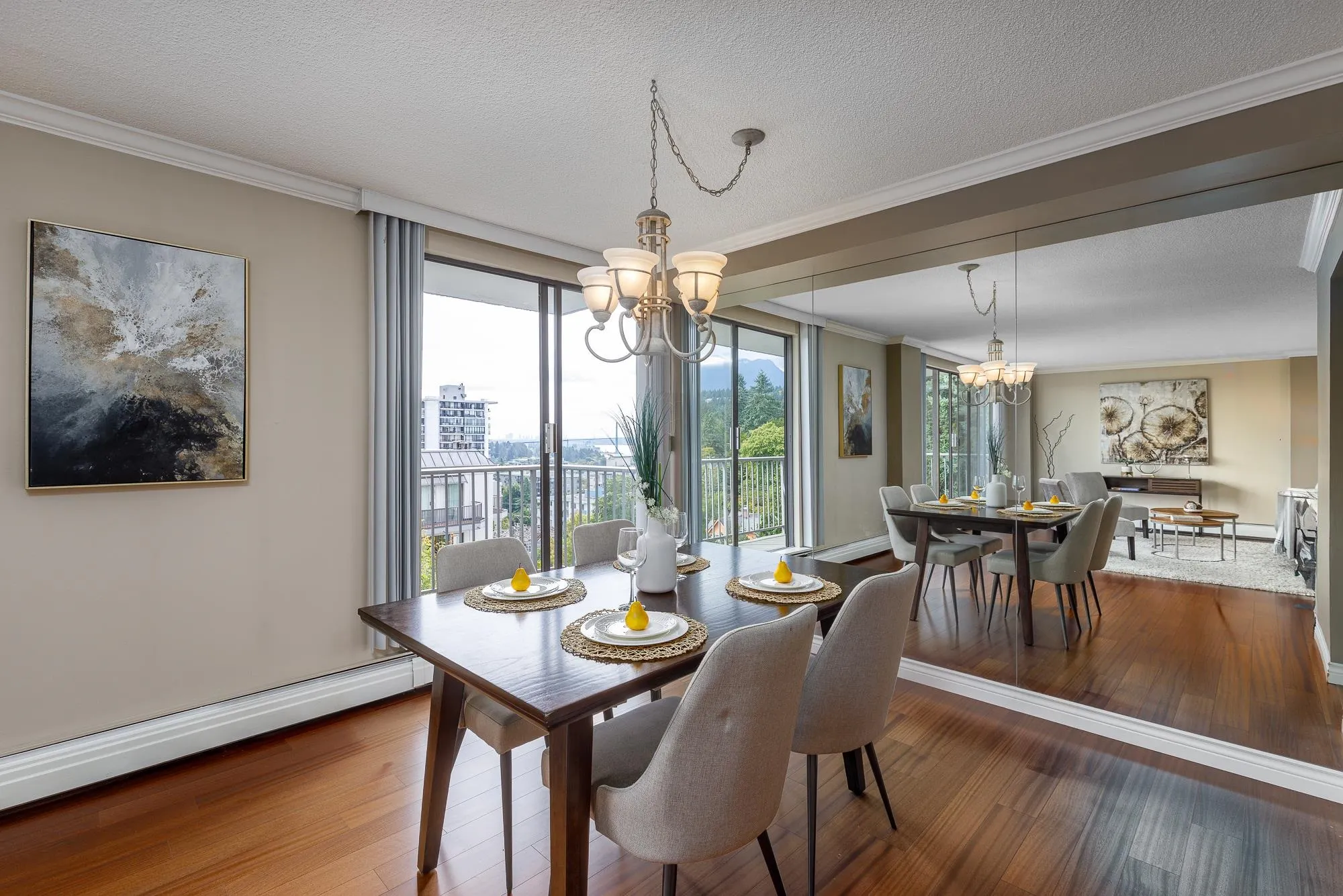 803 1745 Esquimalt Avenue