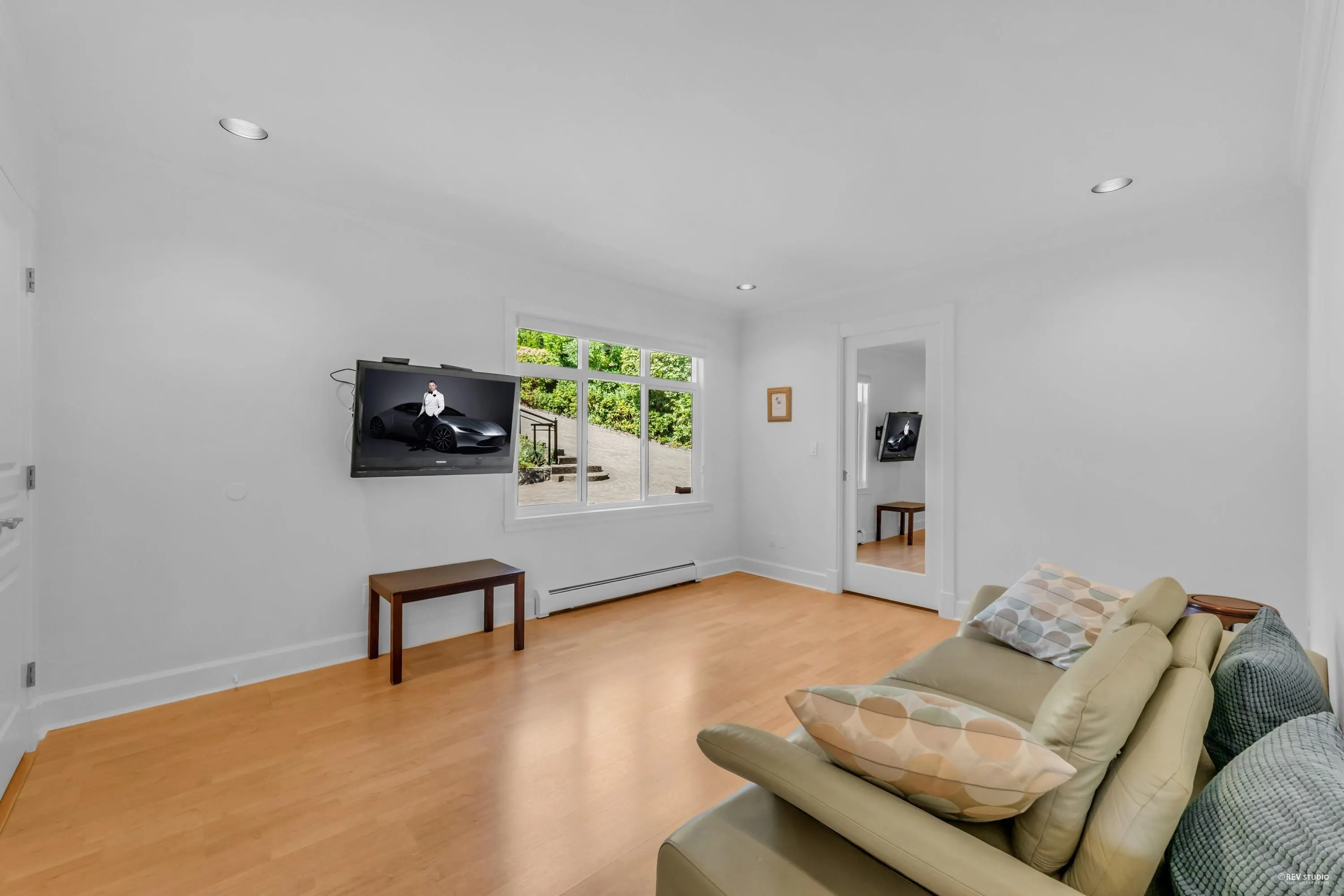 574 St. Andrews Place