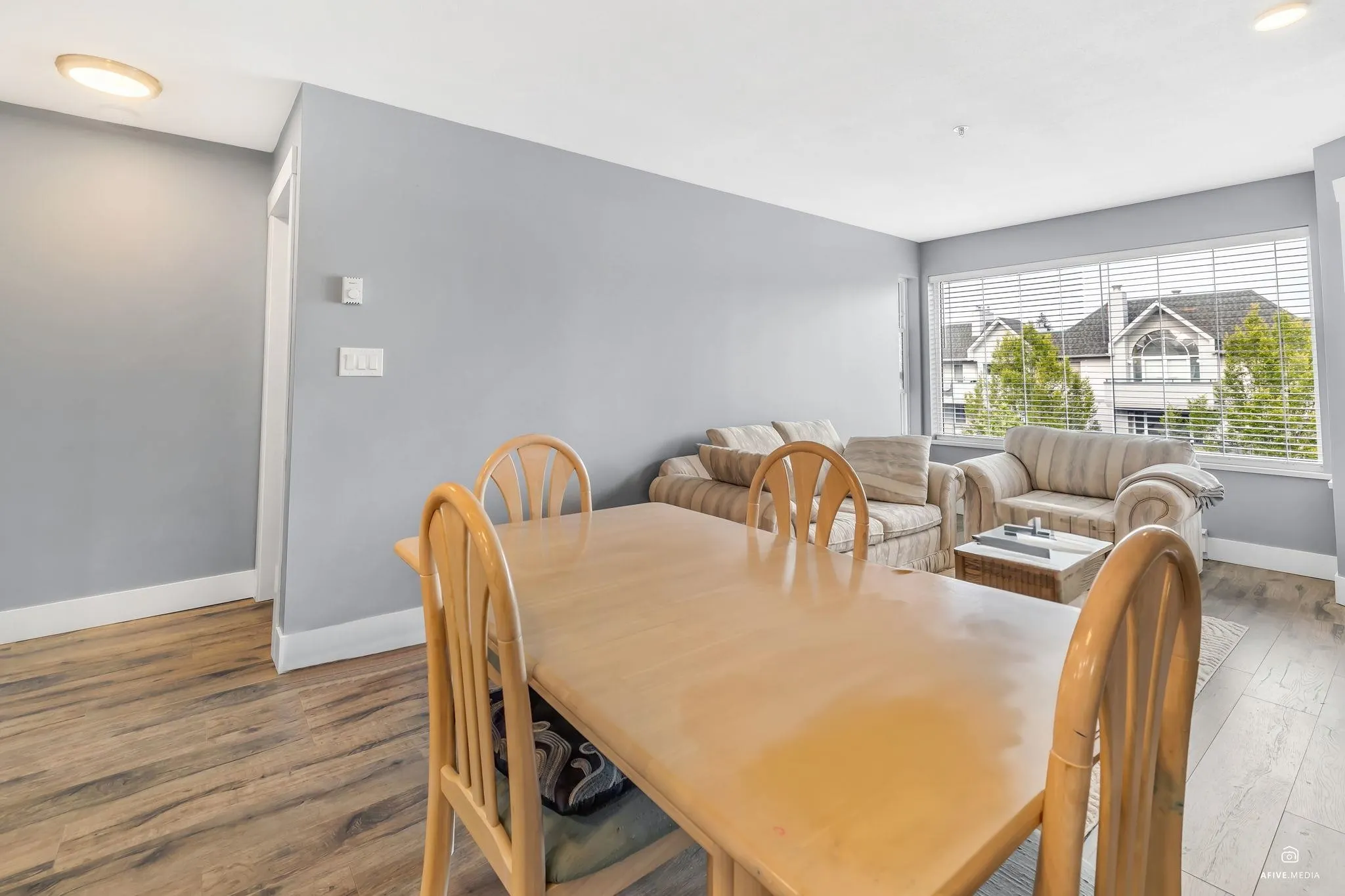 401 33708 King Road