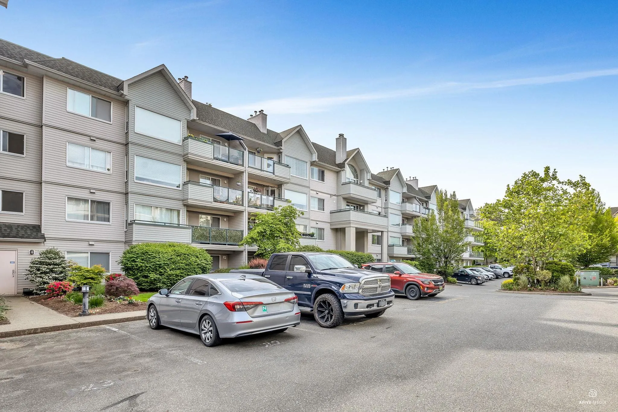401 33708 King Road