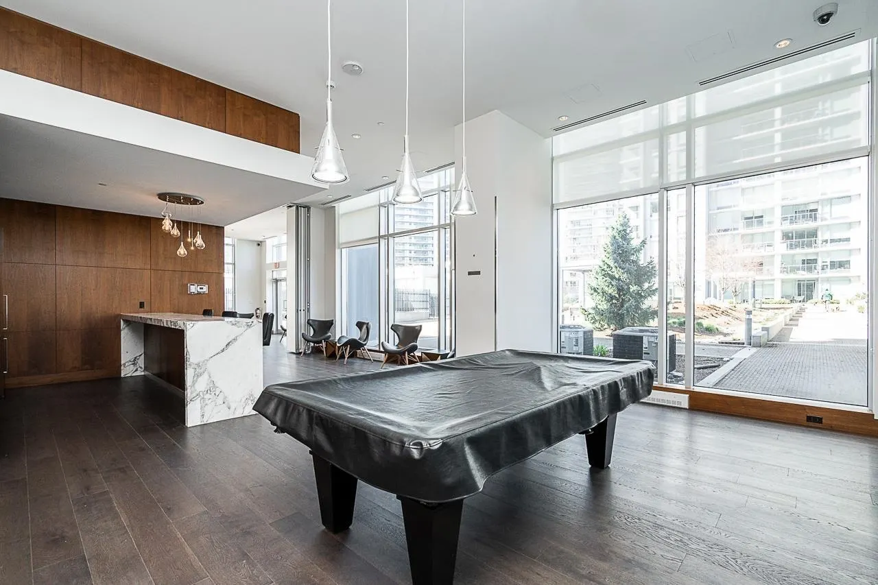607 13750 100 Avenue