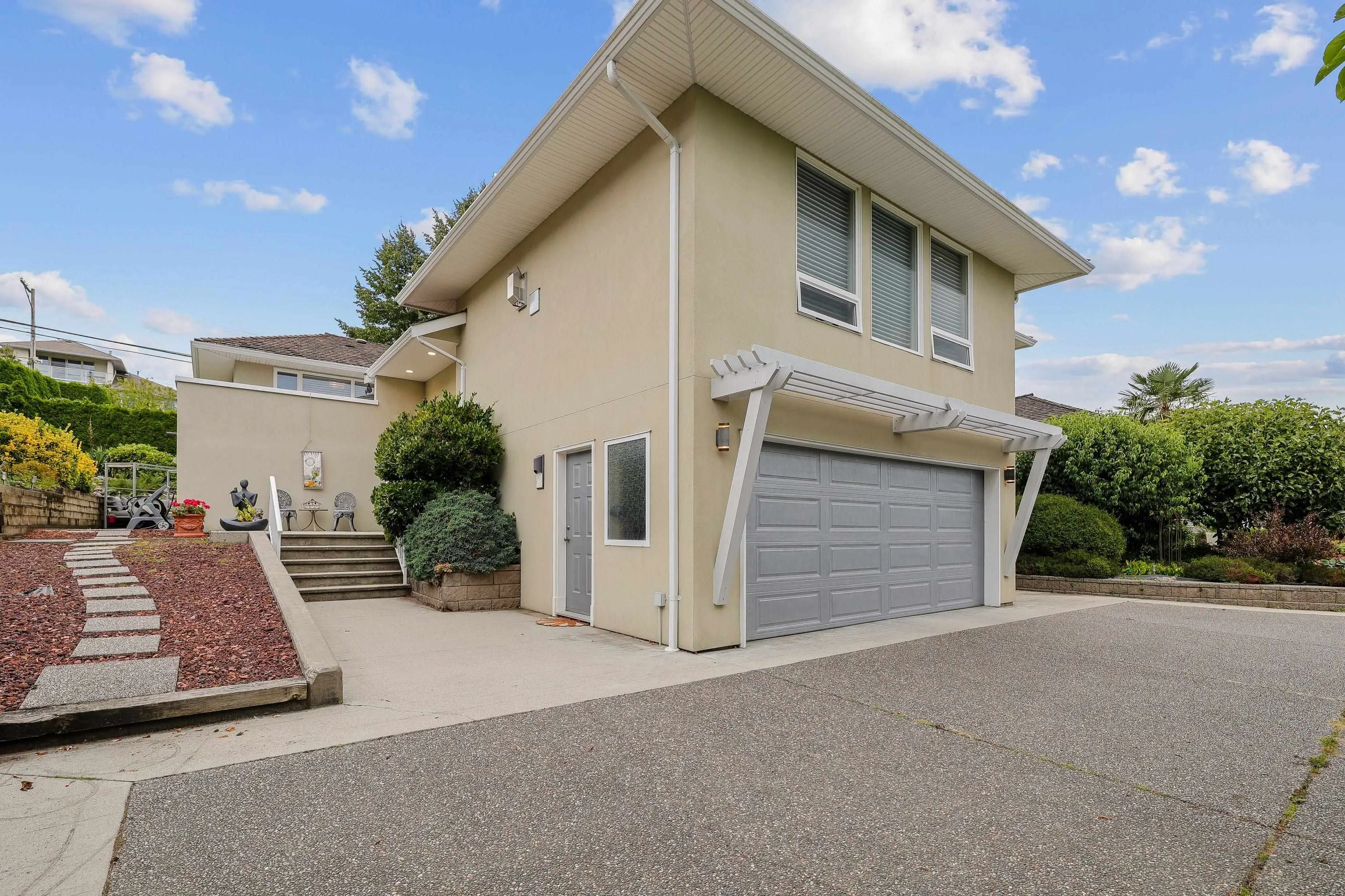 5634 Wellsgreen Place