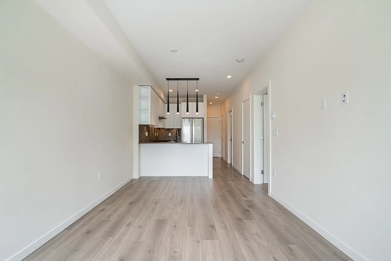 311 7920 206 Street