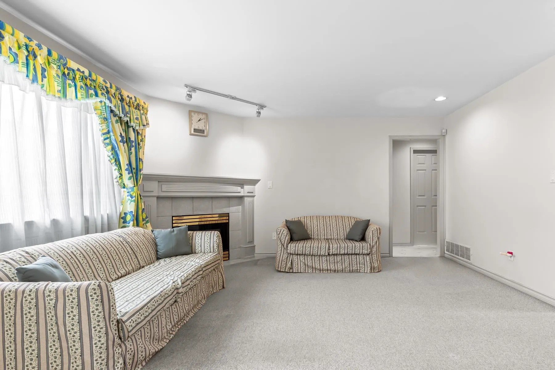 2188 Tait Court