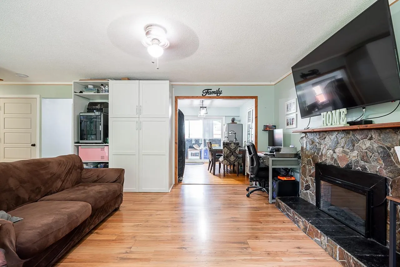 3890 200 Street