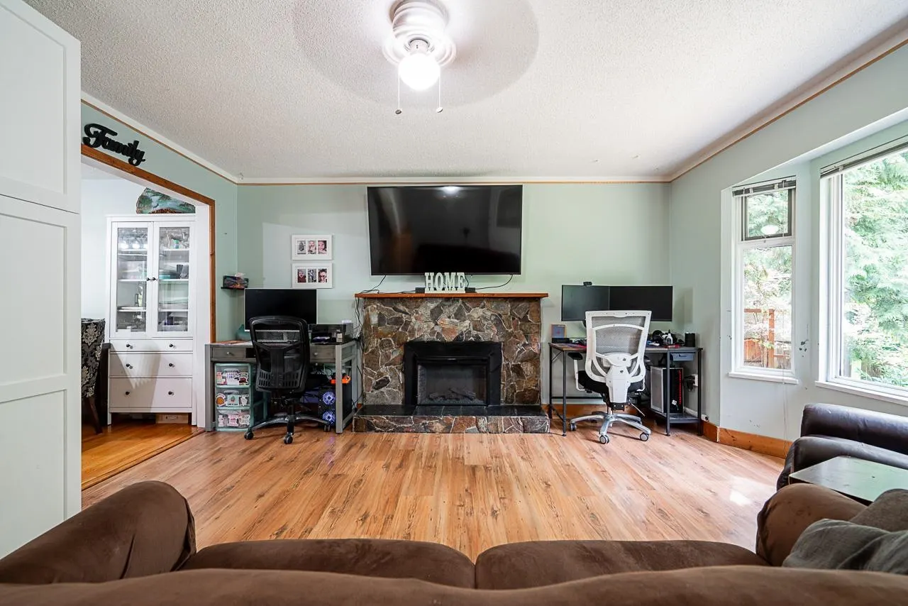 3890 200 Street