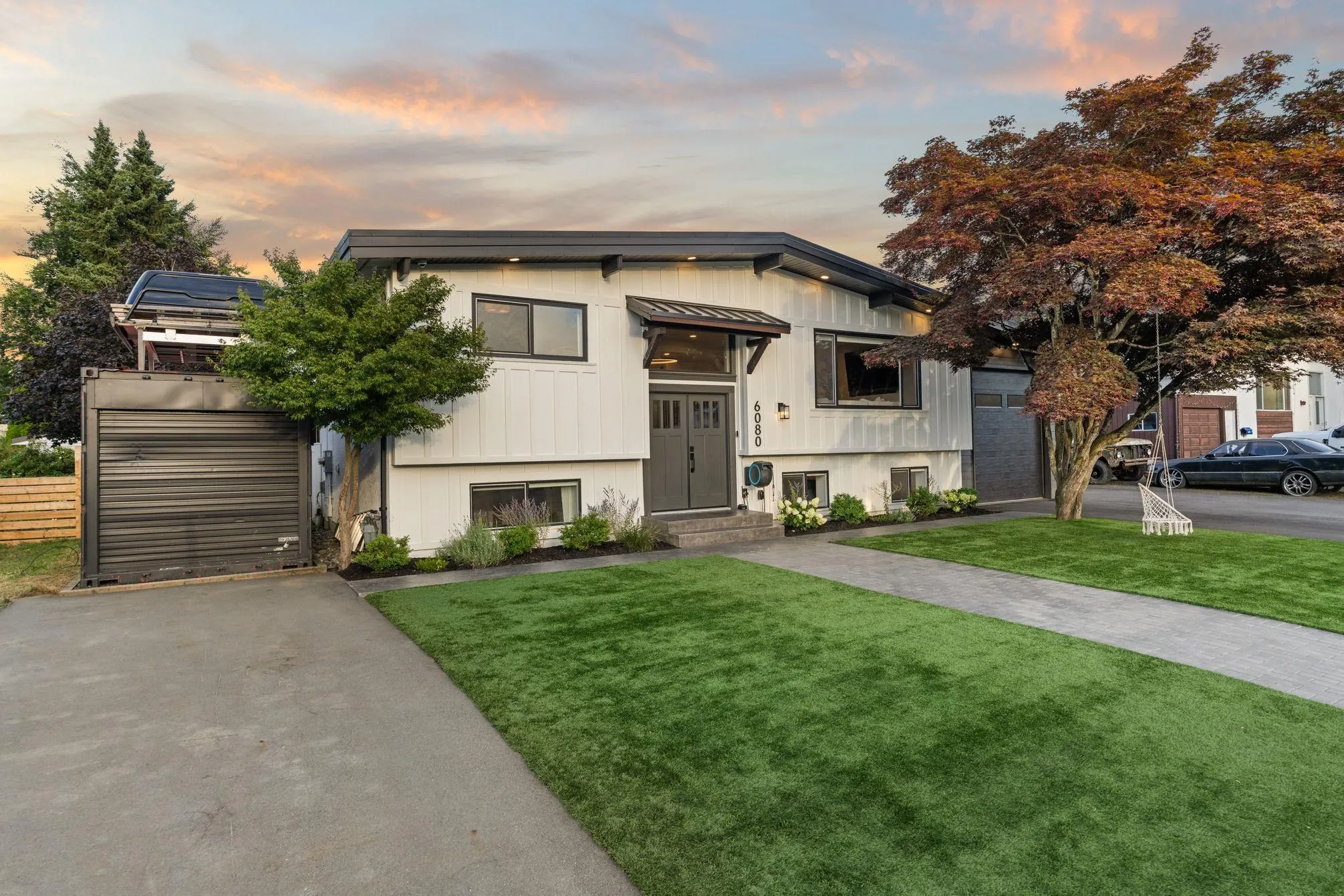 6080 Glengarry Drive