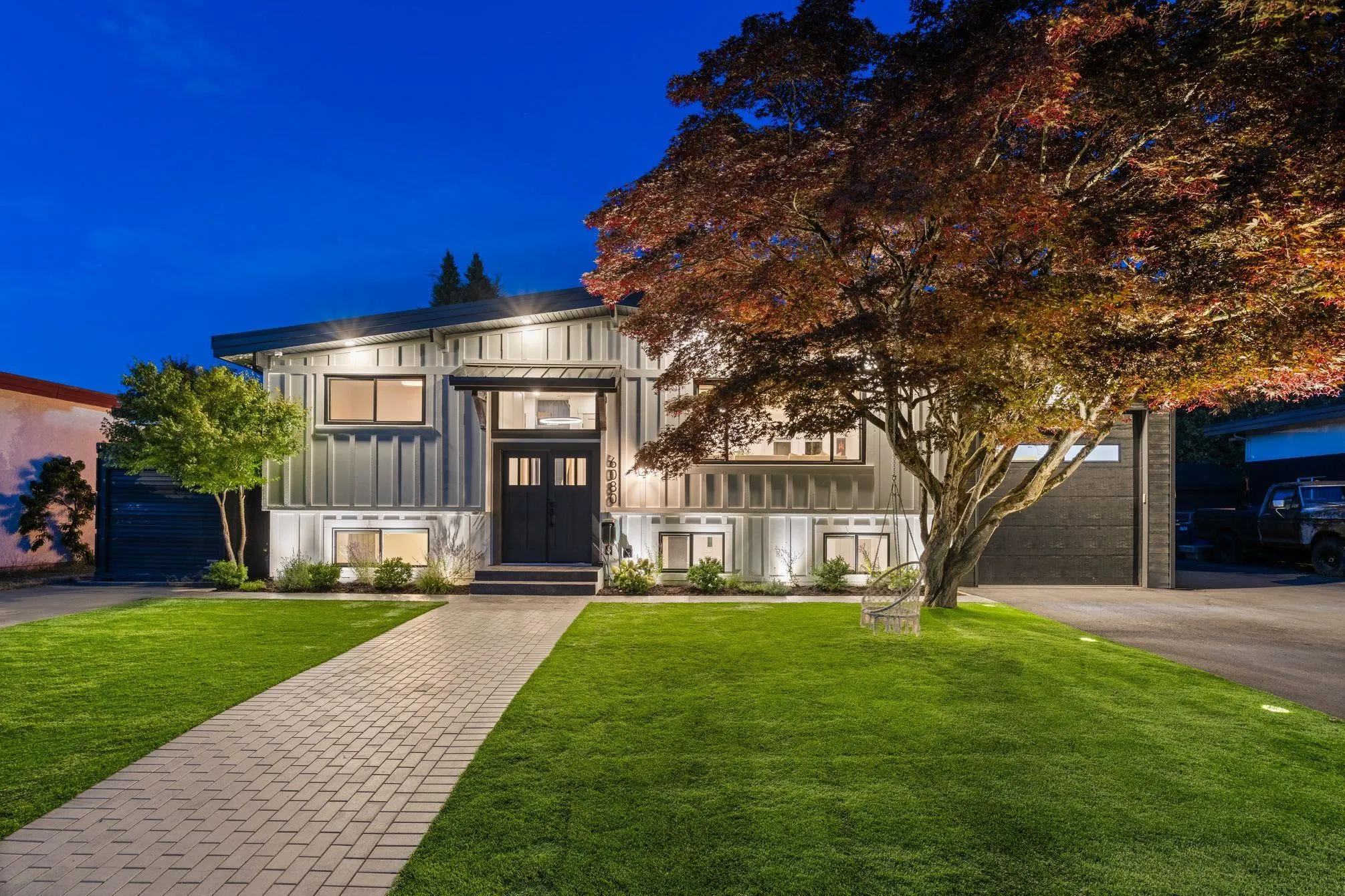 6080 Glengarry Drive