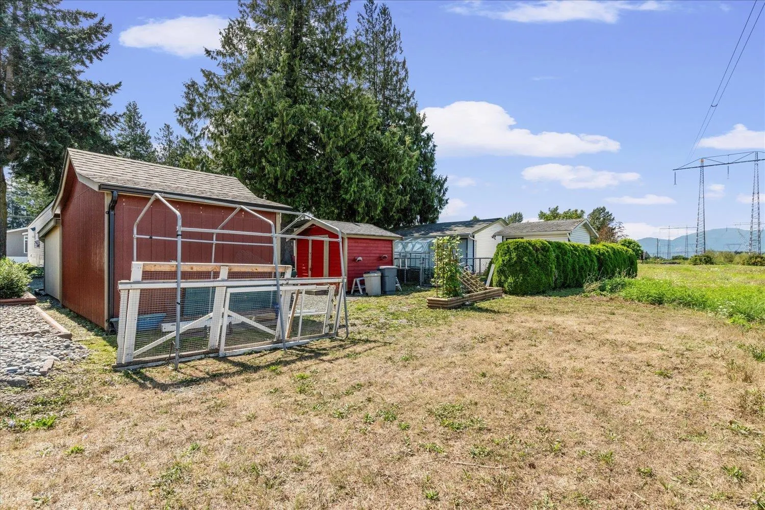4 6338 Vedder Road