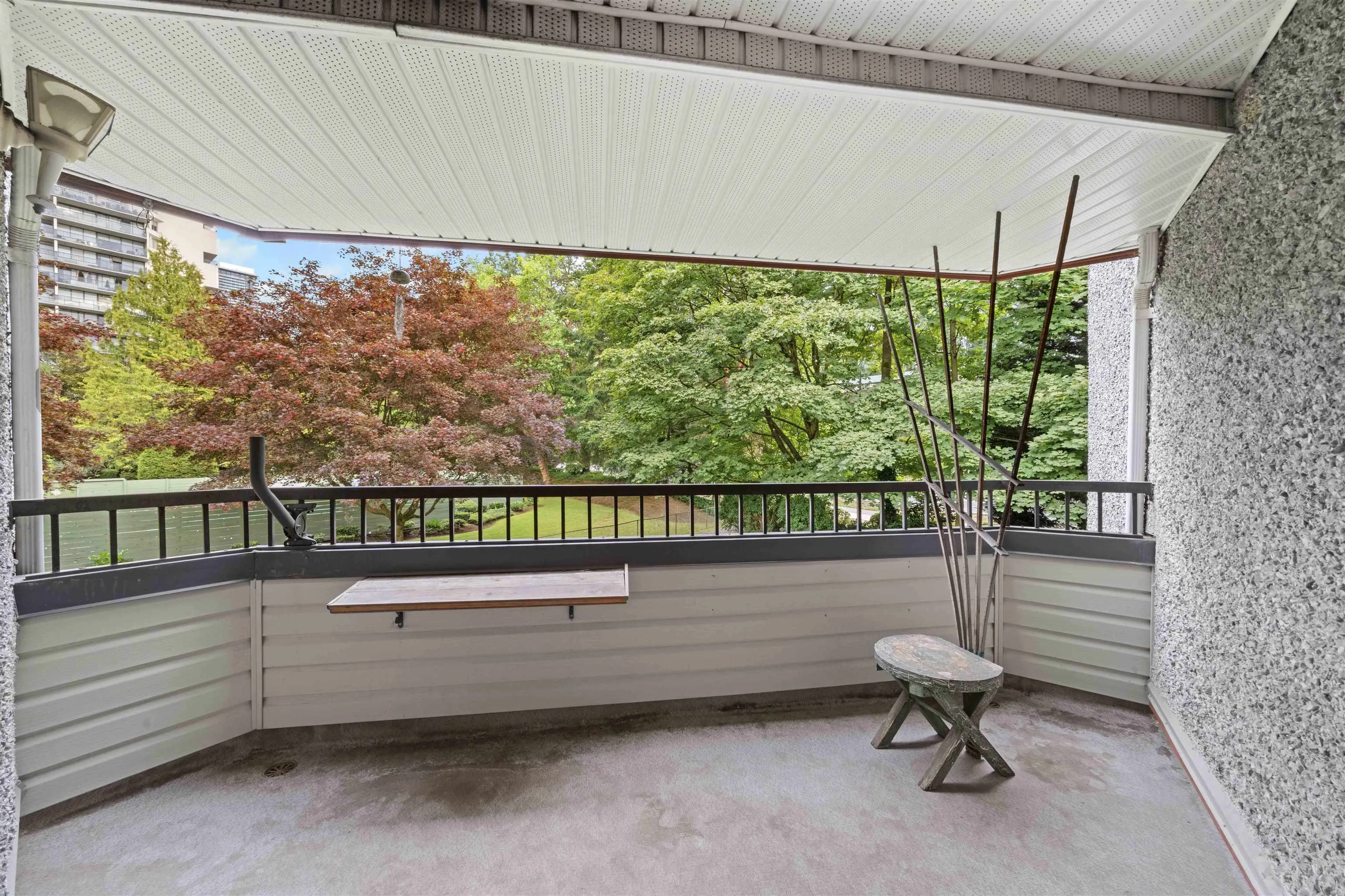 212 9270 Salish Court