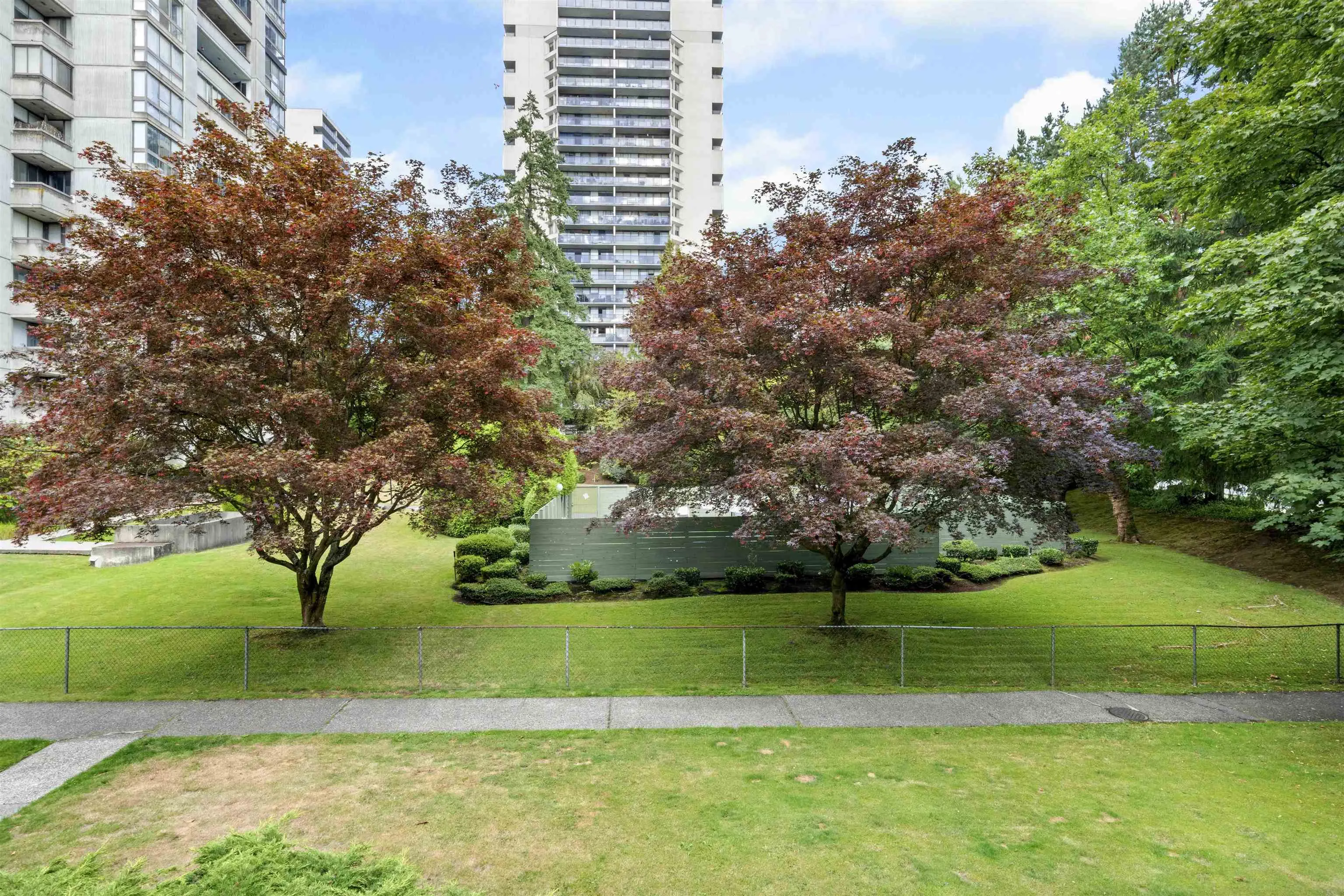 212 9270 Salish Court