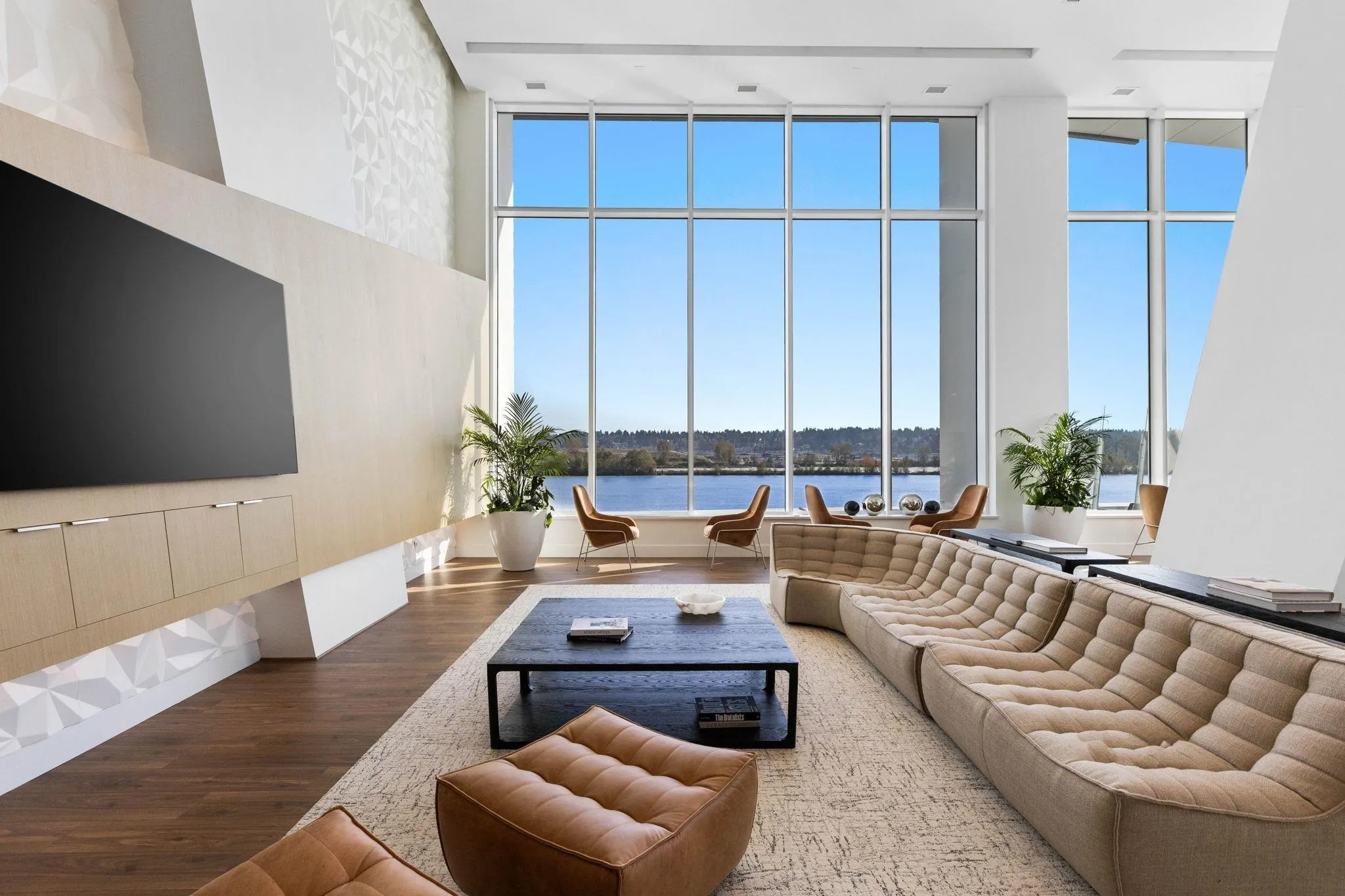 3004 680 Quayside Drive