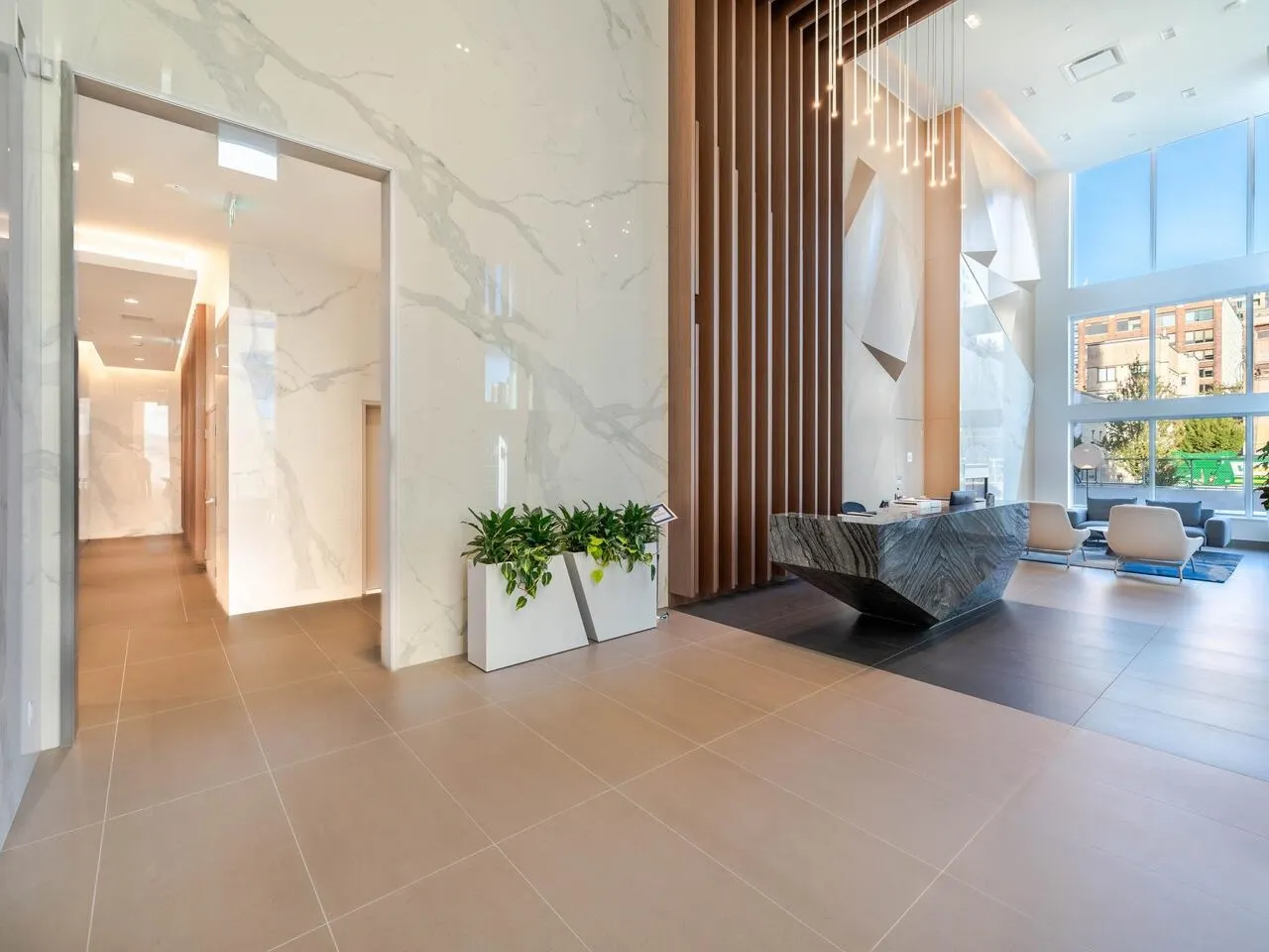 3004 680 Quayside Drive