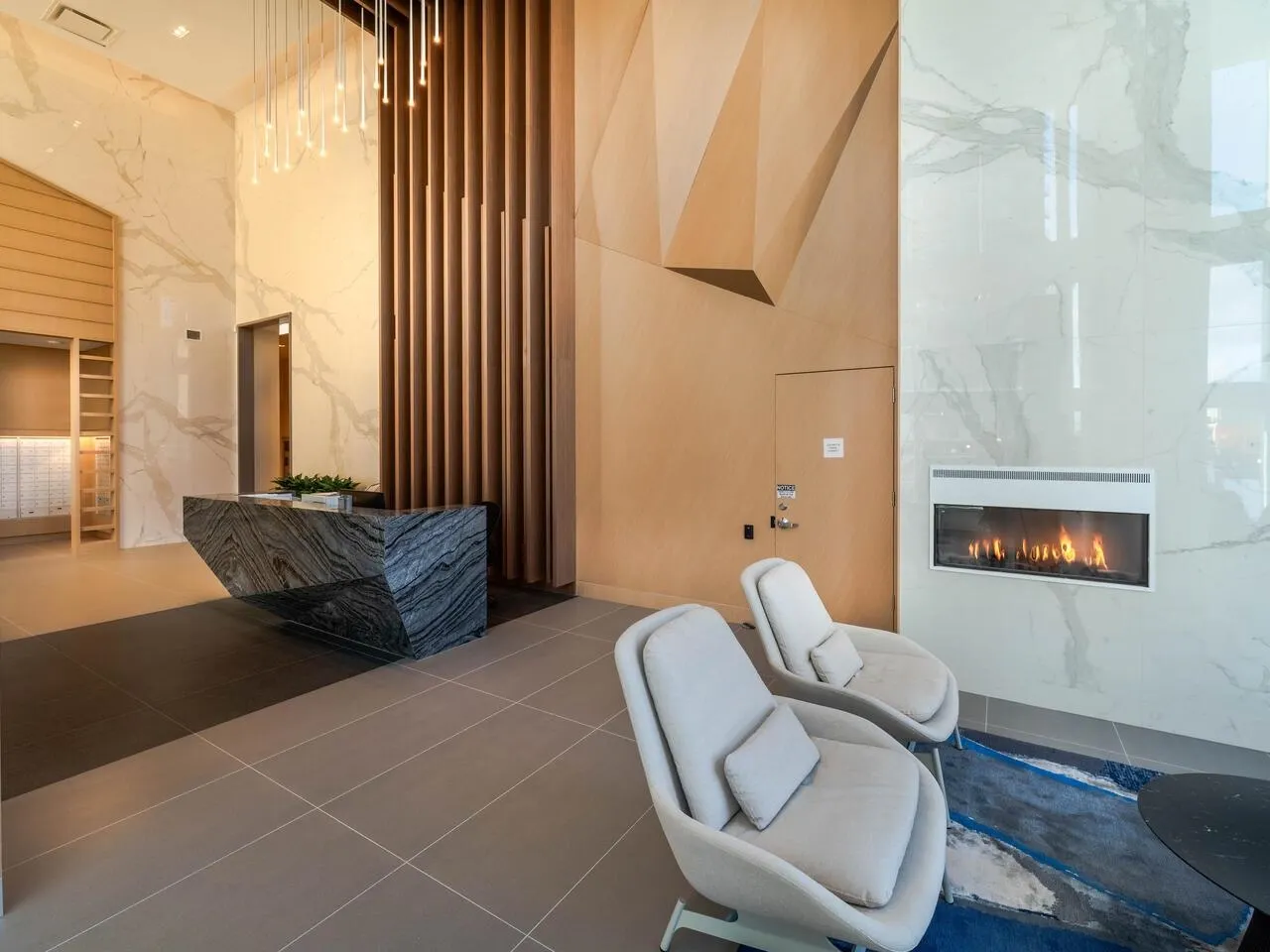 3004 680 Quayside Drive