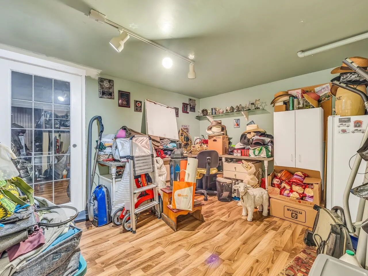 960 Porter Street