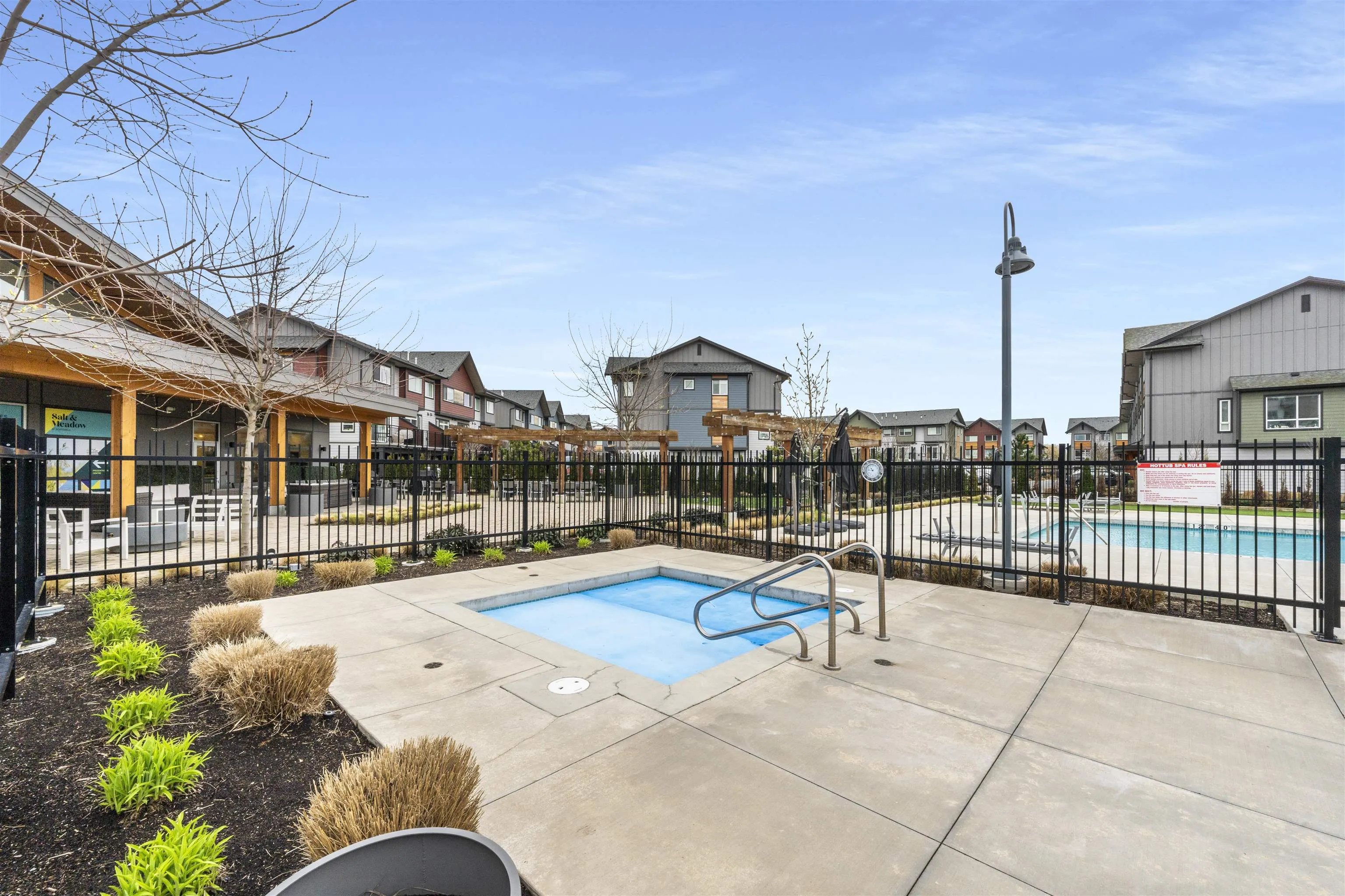 43 4375 Cormorant Way