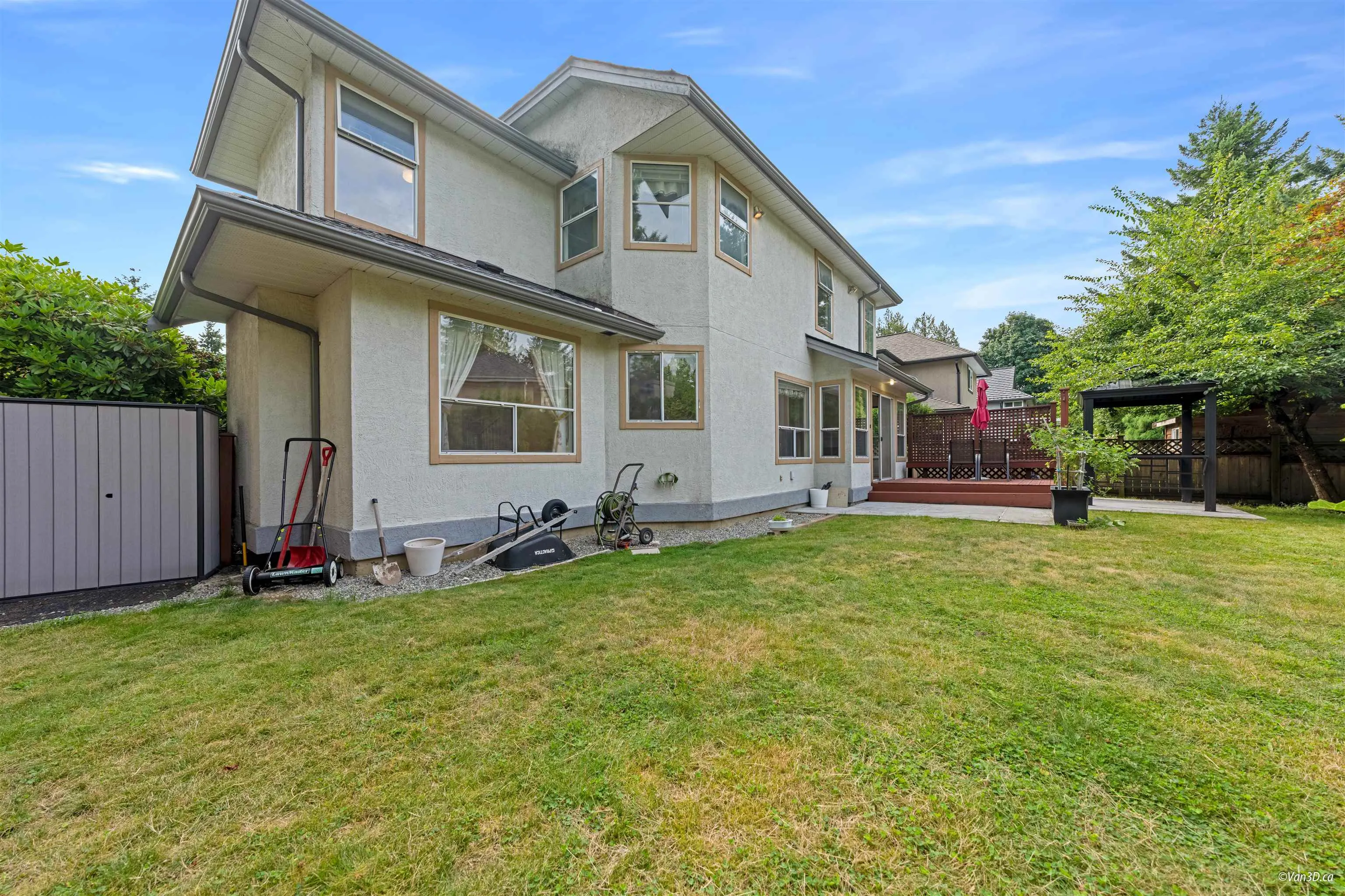 16042 108a Avenue