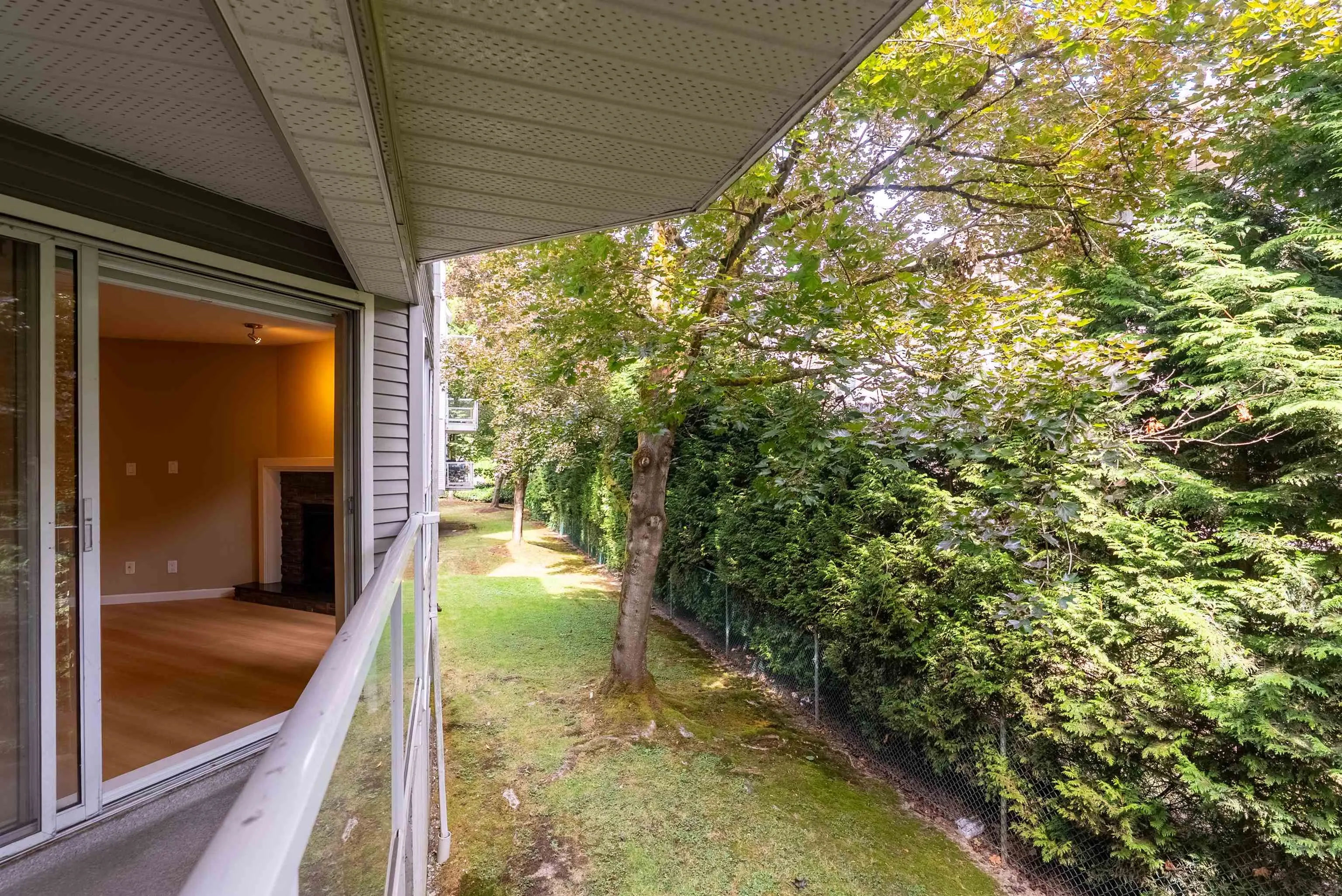 107 8651 Ackroyd Road