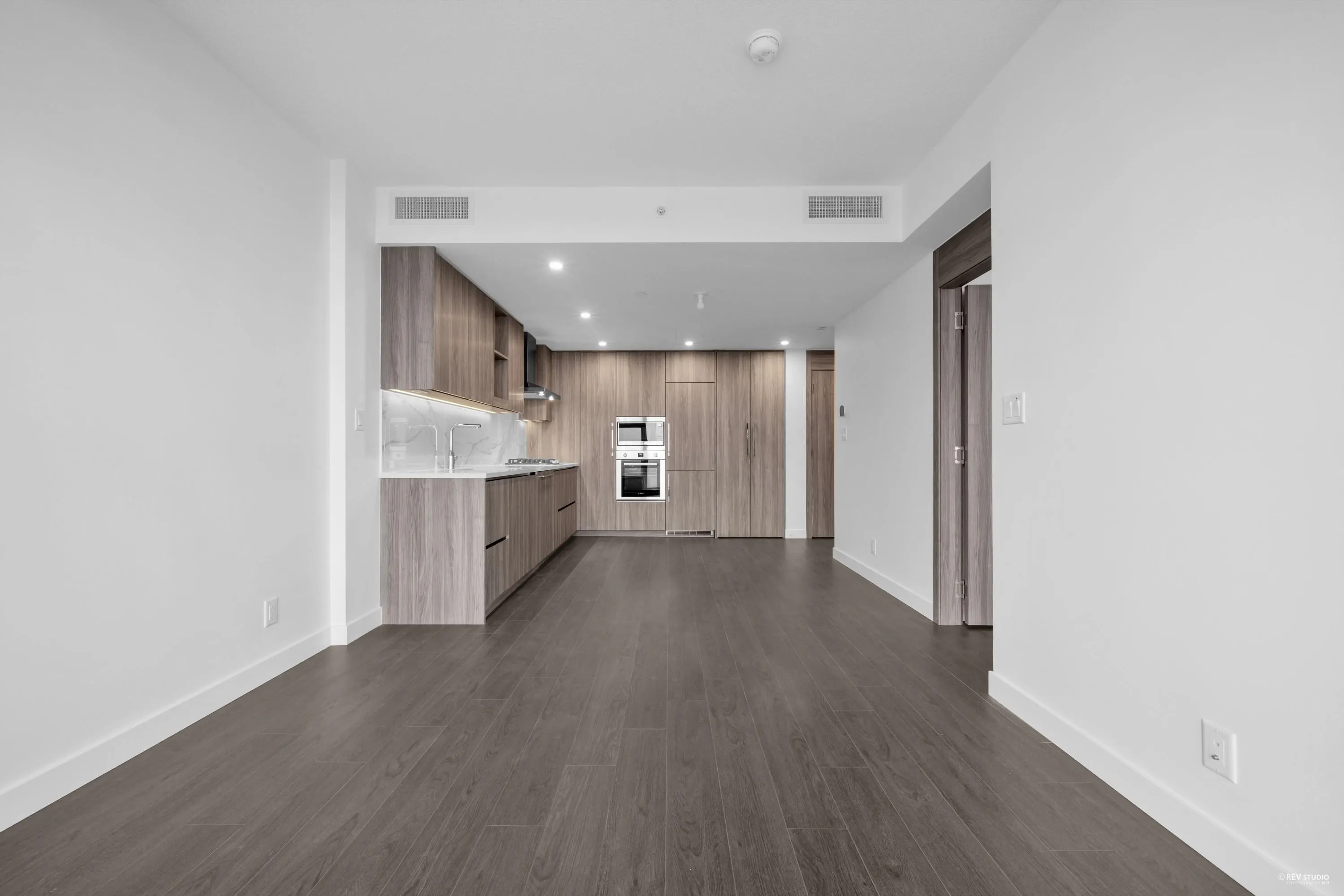 3504 13768 100 Avenue
