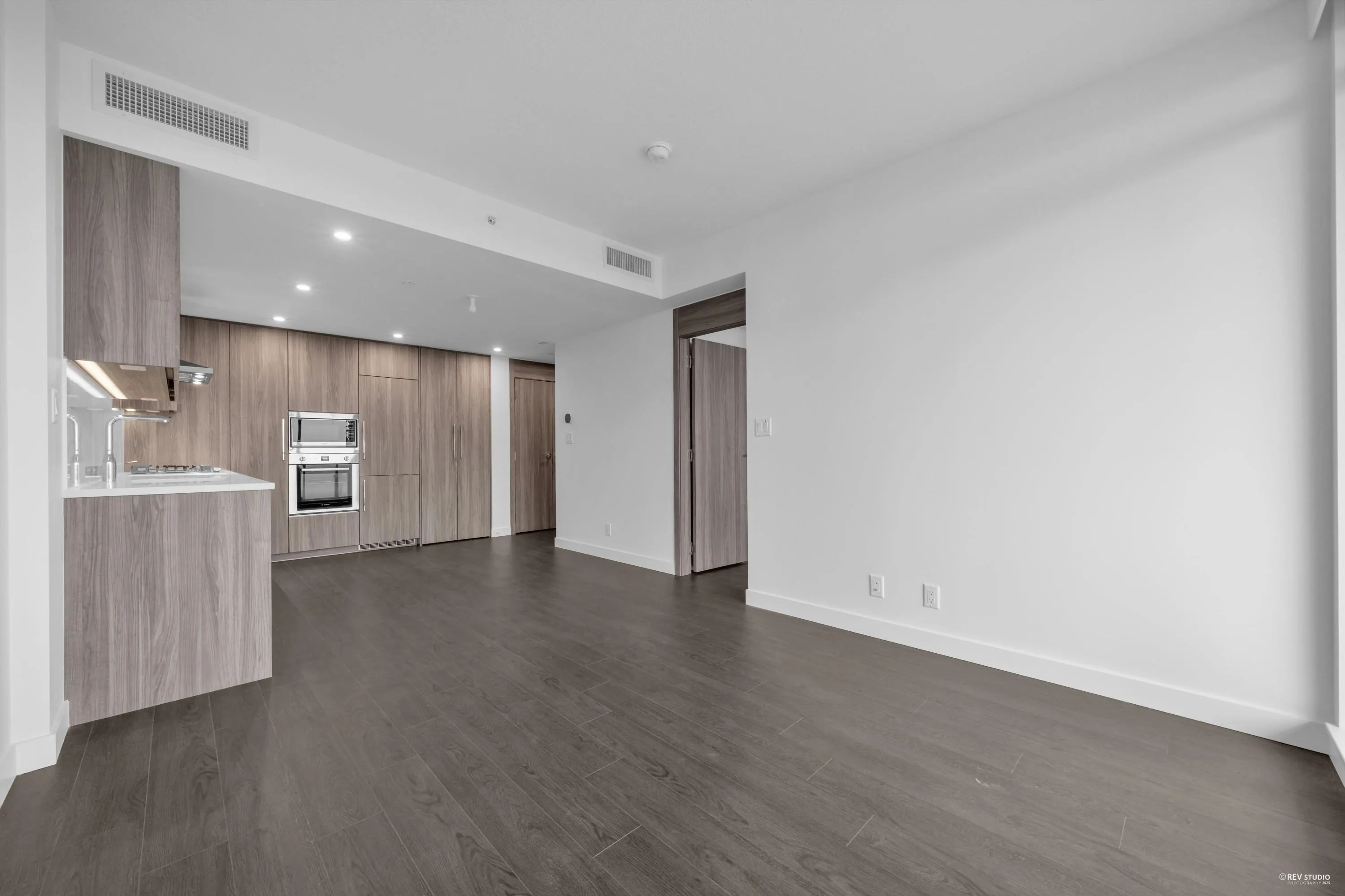 3504 13768 100 Avenue