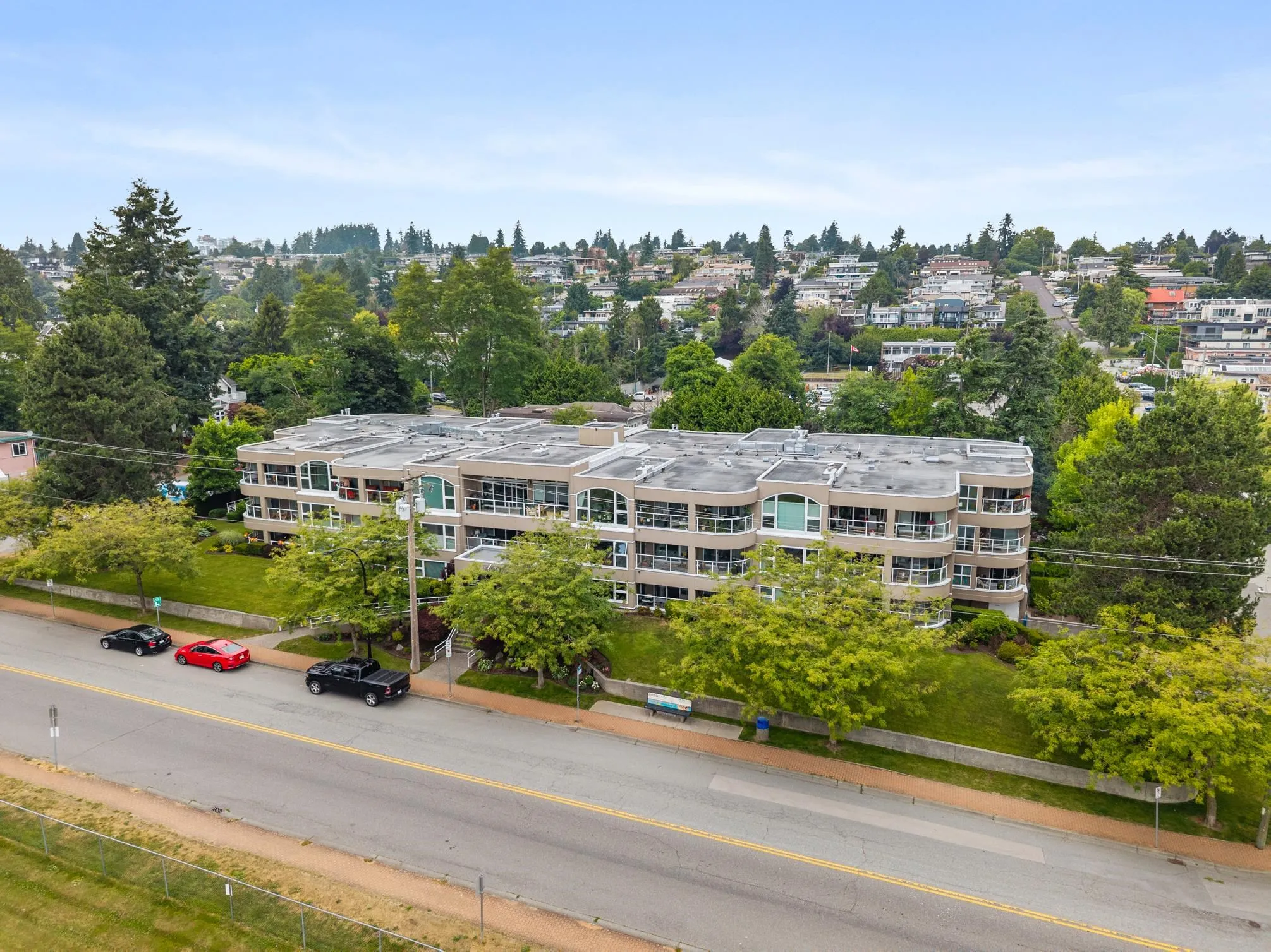 309 15809 Marine Drive
