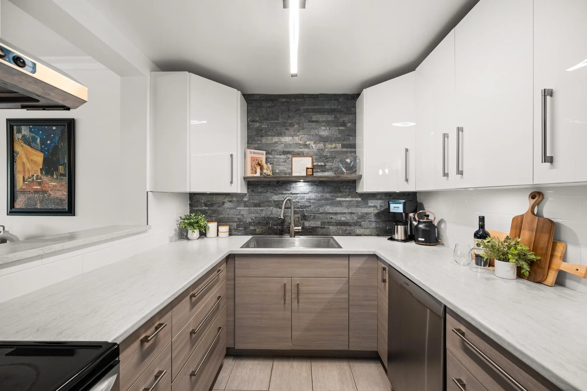 309 15809 Marine Drive