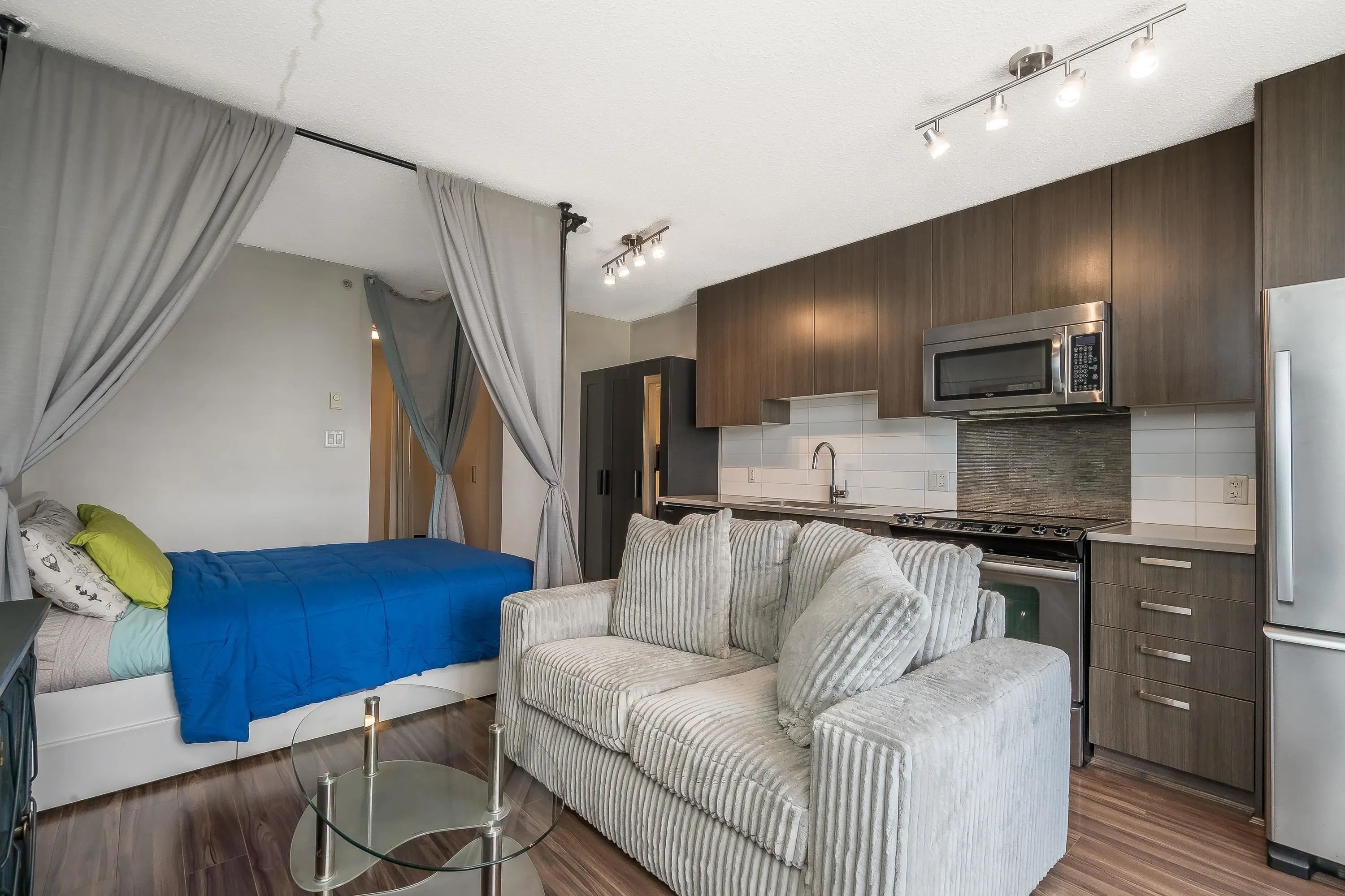 2603 13325 102a Avenue
