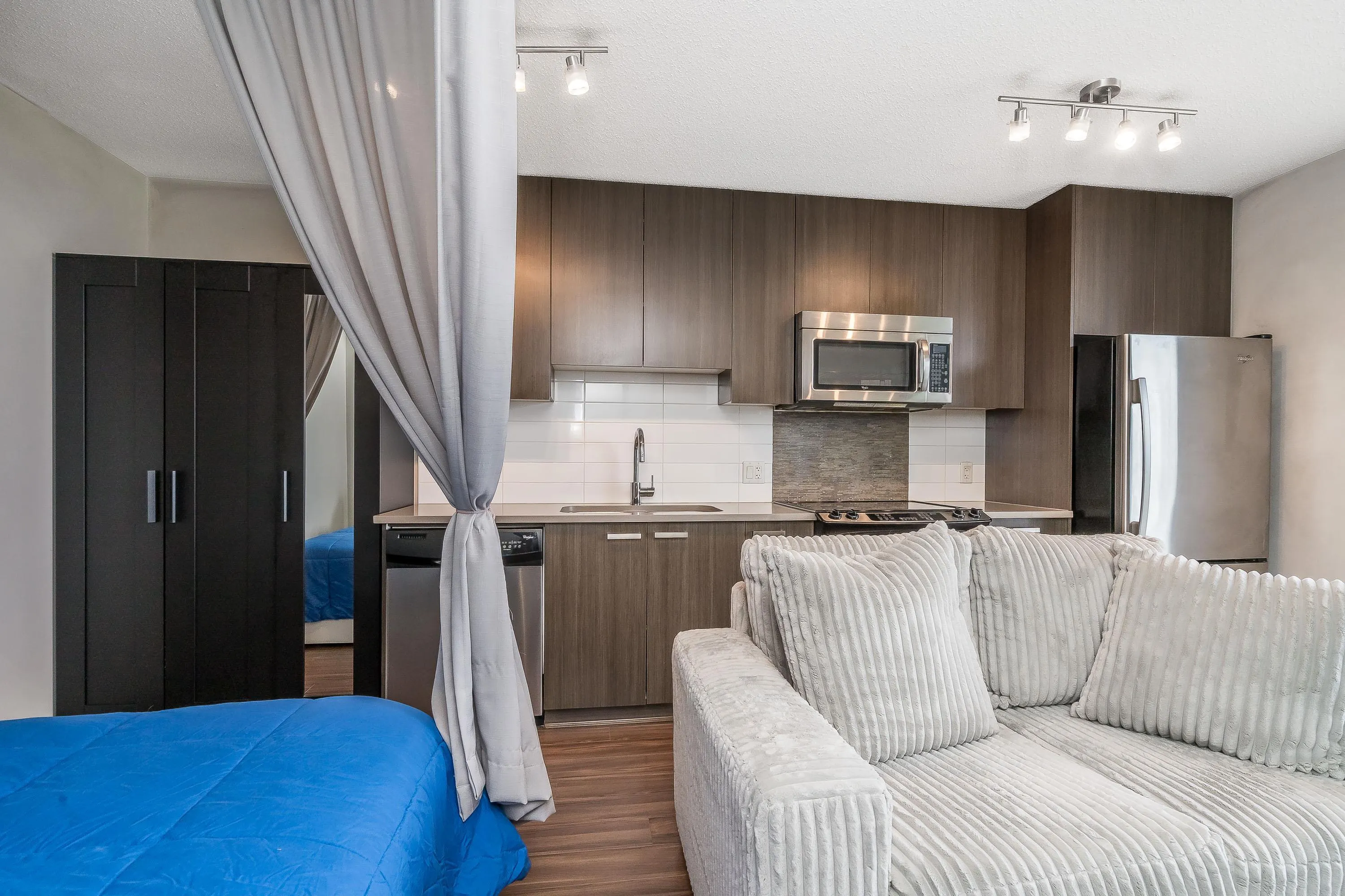 2603 13325 102a Avenue