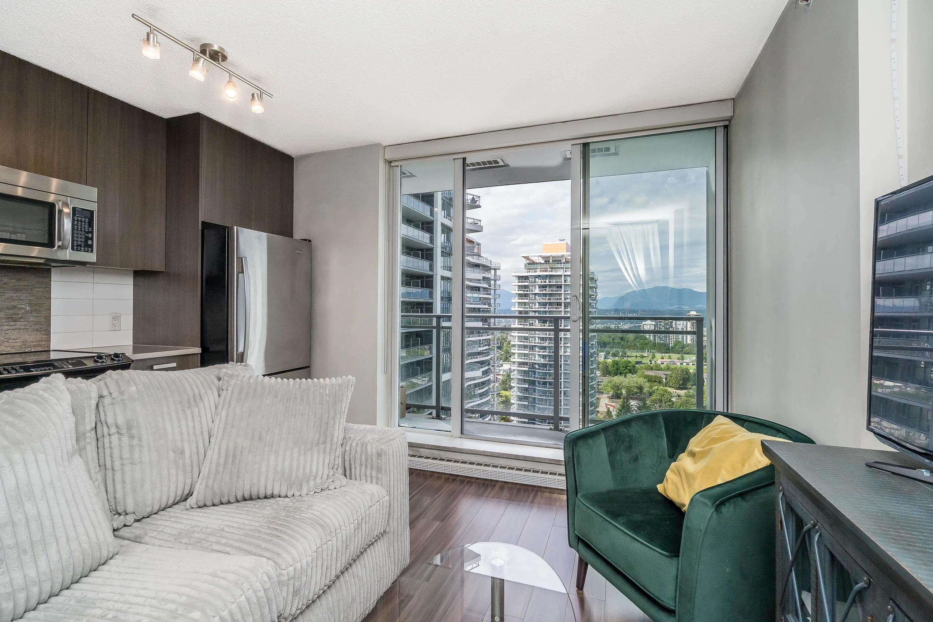 2603 13325 102a Avenue