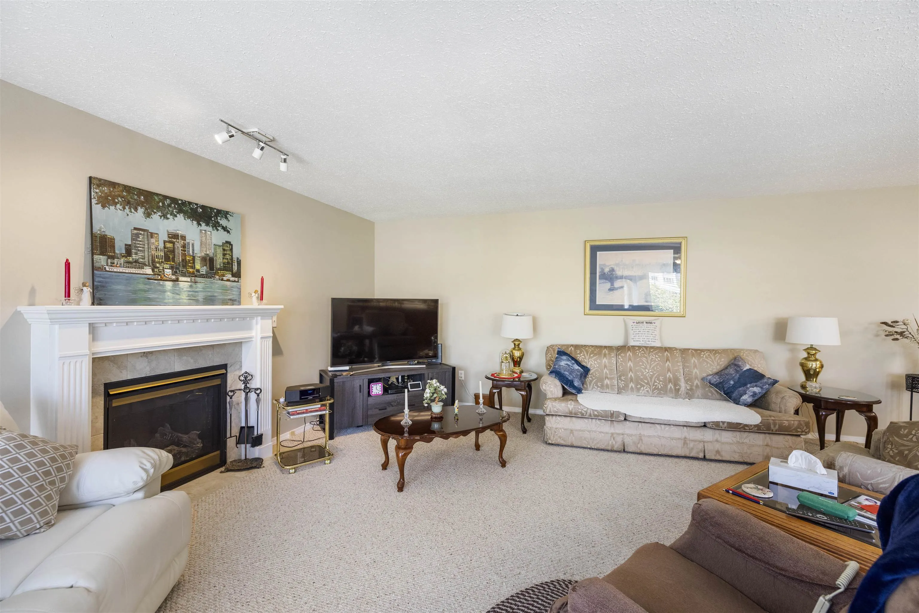 1163 King George Boulevard