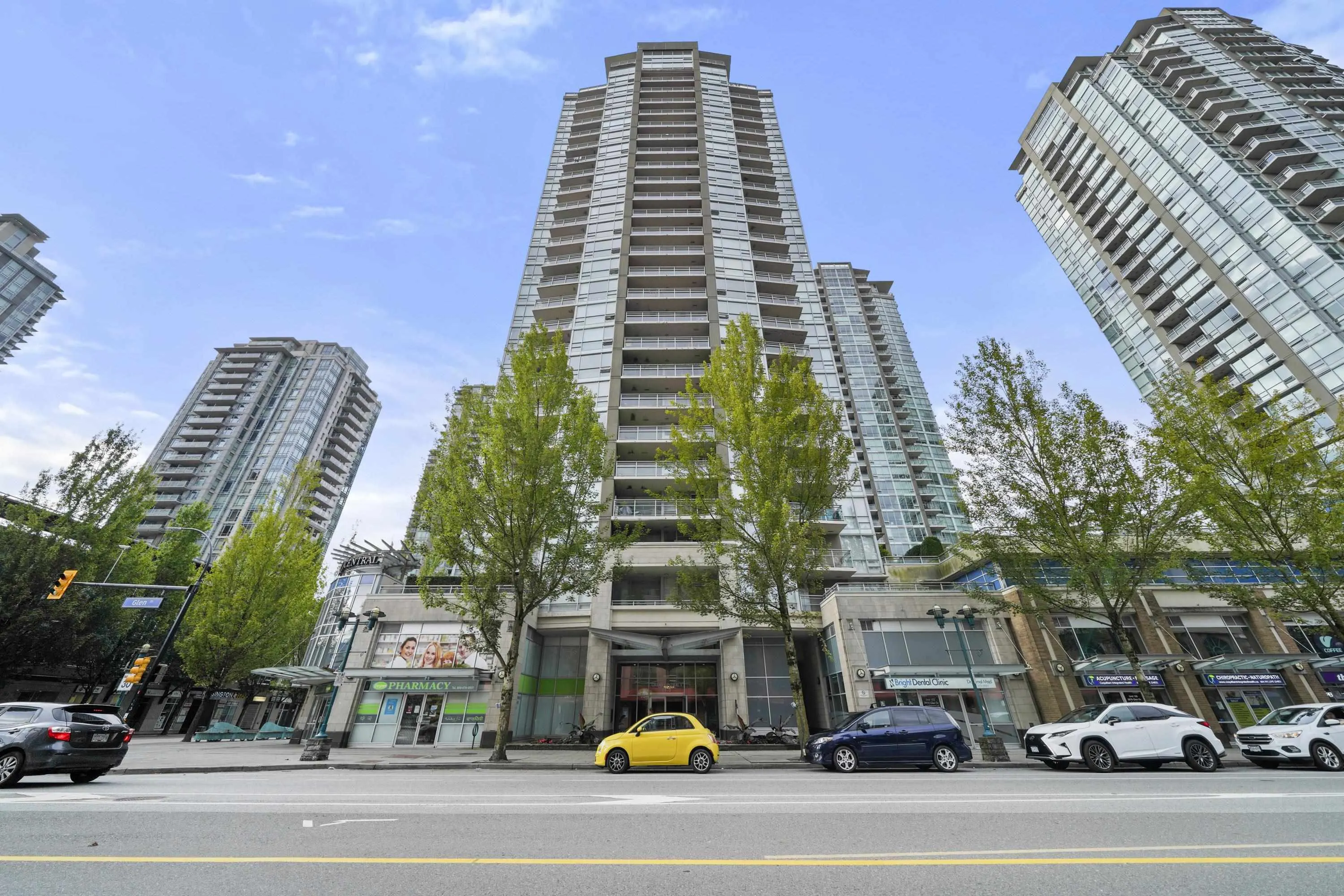 3006 2978 Glen Drive