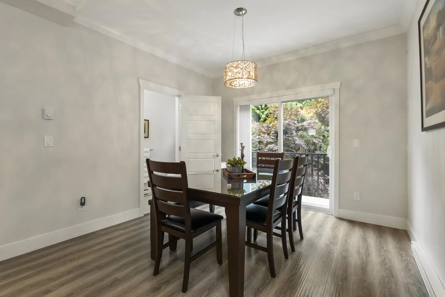 8 8747 162 Street