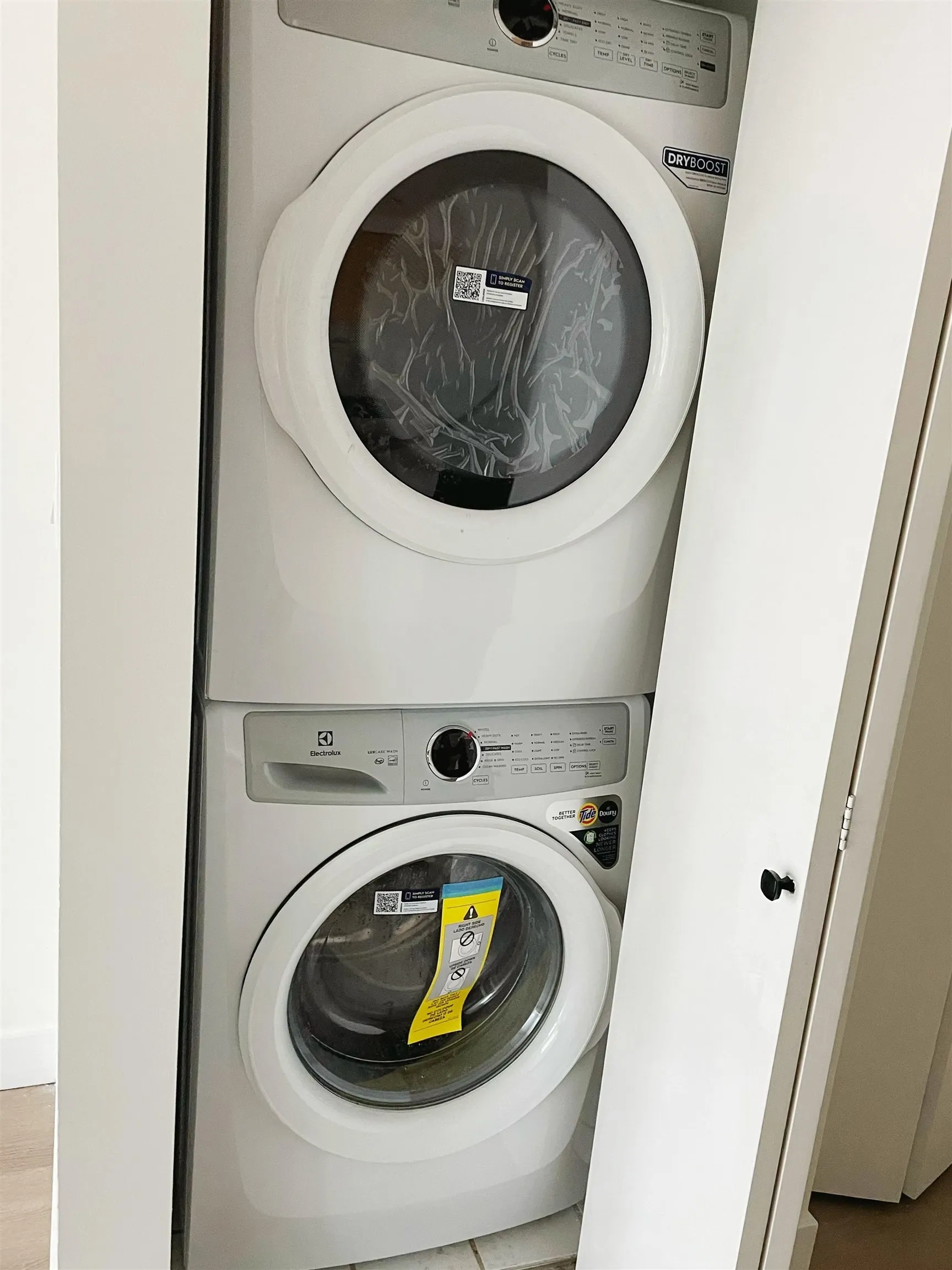 1206 1009 Expo Boulevard