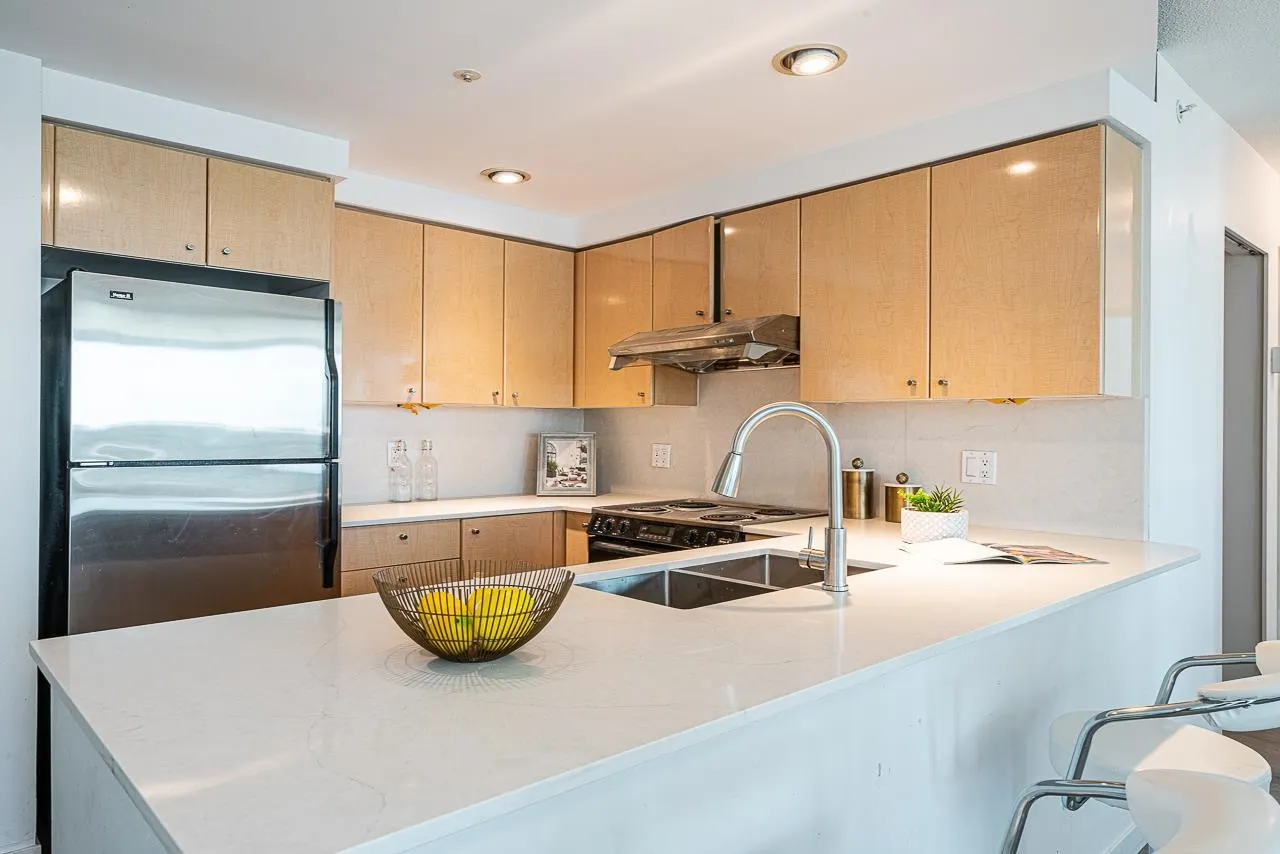 1206 1009 Expo Boulevard