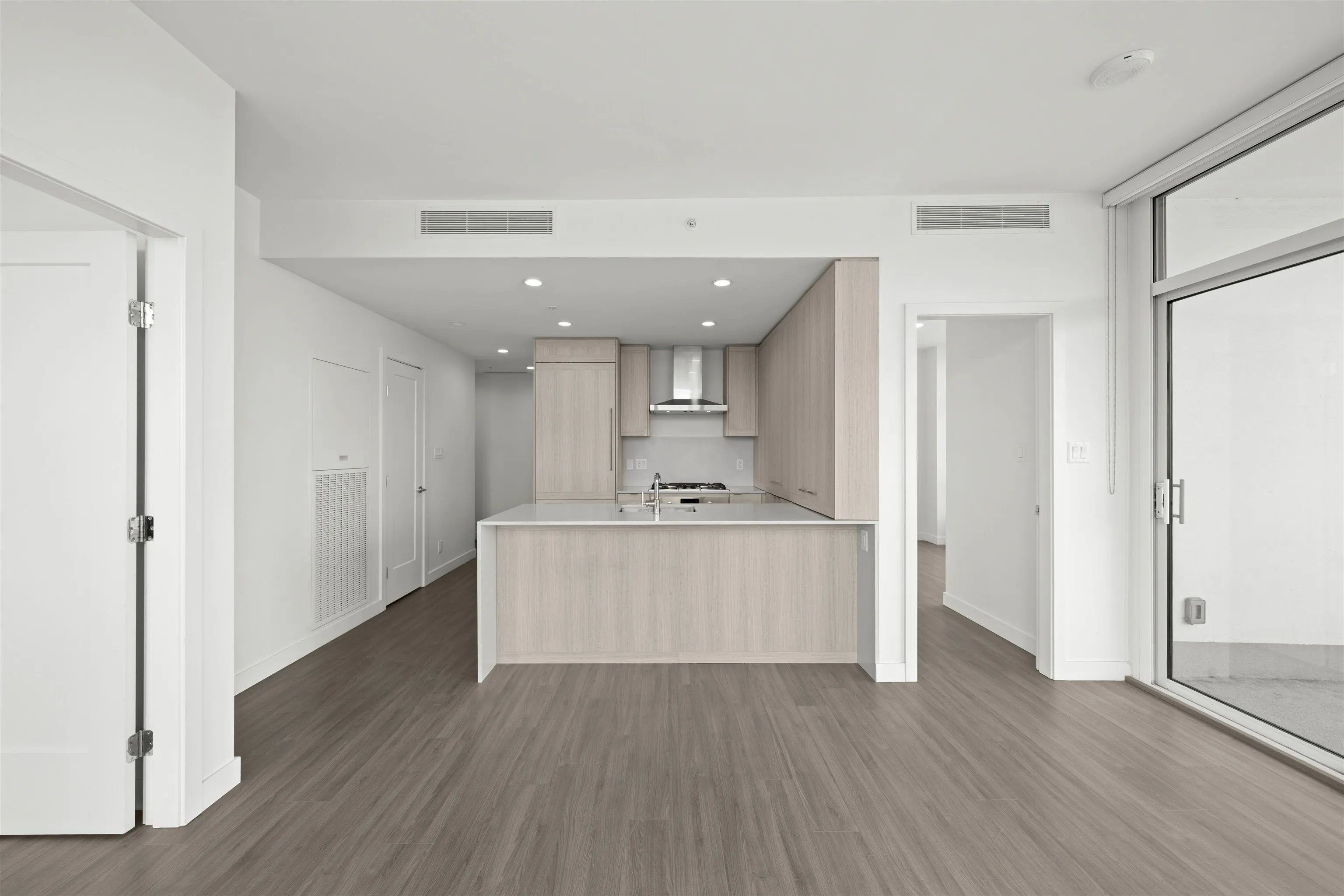 2807 2311 Beta Avenue